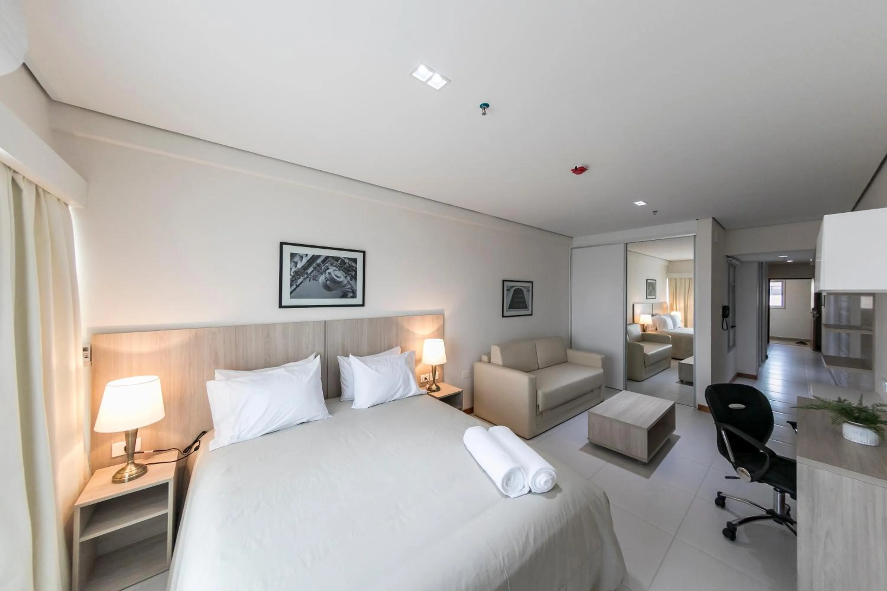 Photo of the whole room, Bed in Asuncion Rent Suites Centro