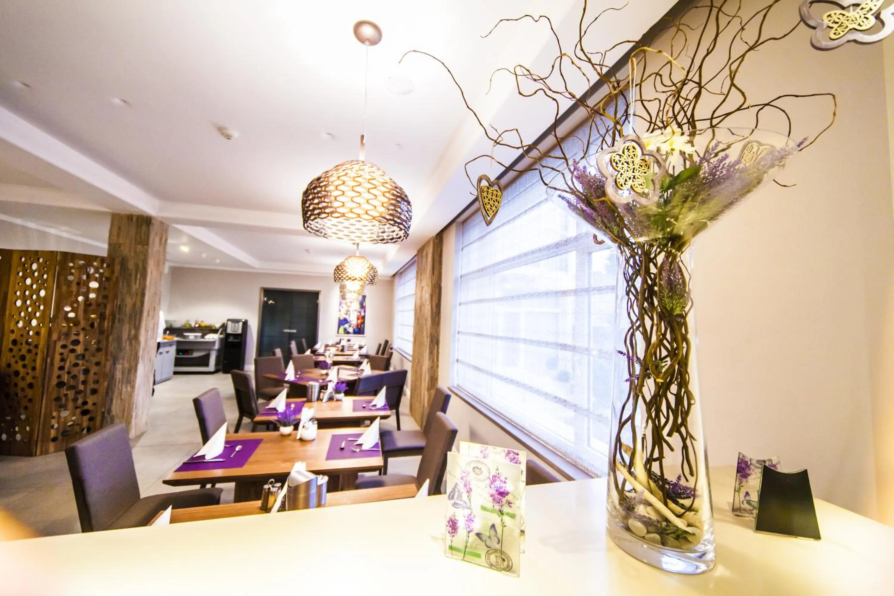 Restaurant/places to eat in Hotel Confort