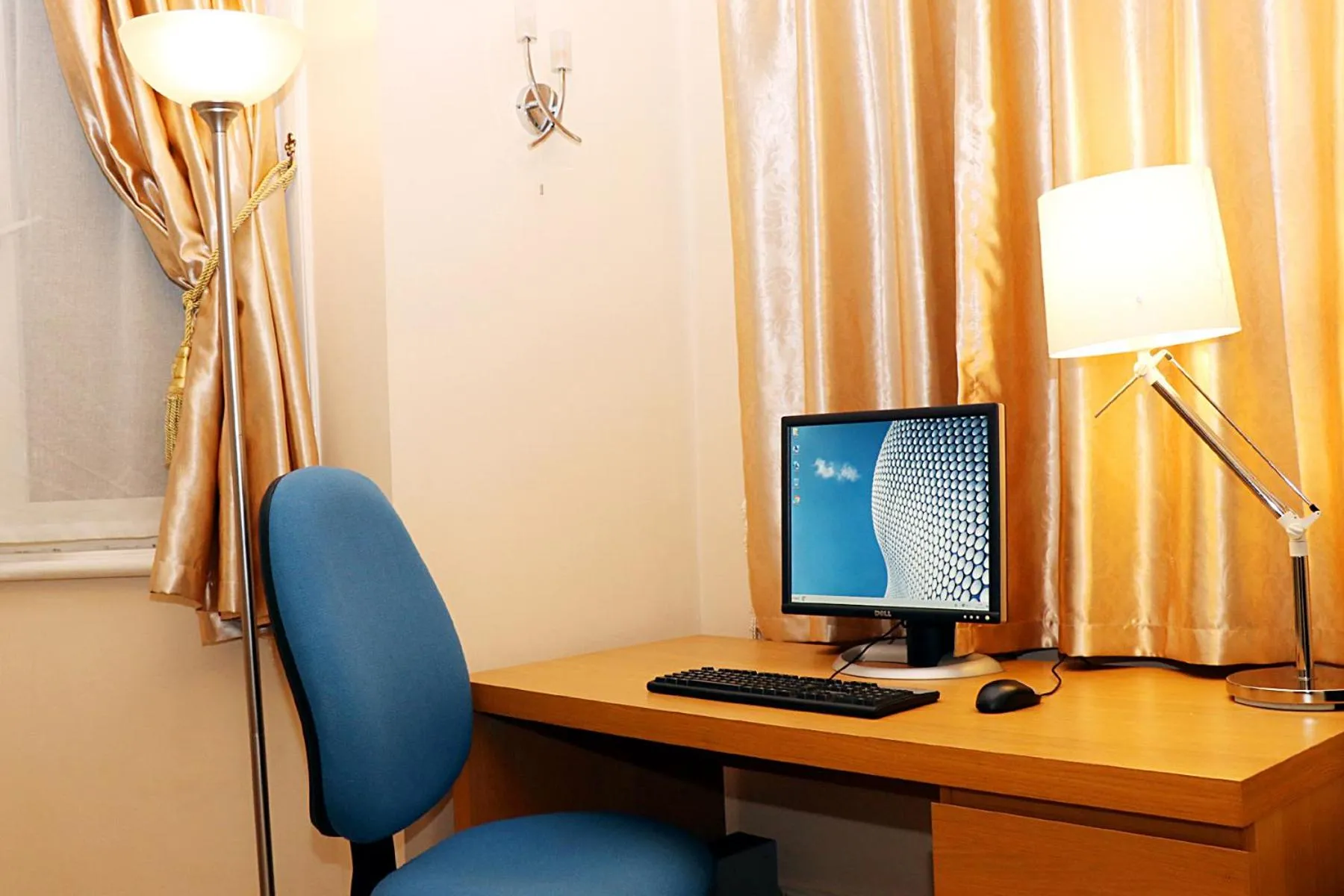 TV/Entertainment Center in Gatwick Inn Hotel - For A Peaceful Overnight Stay