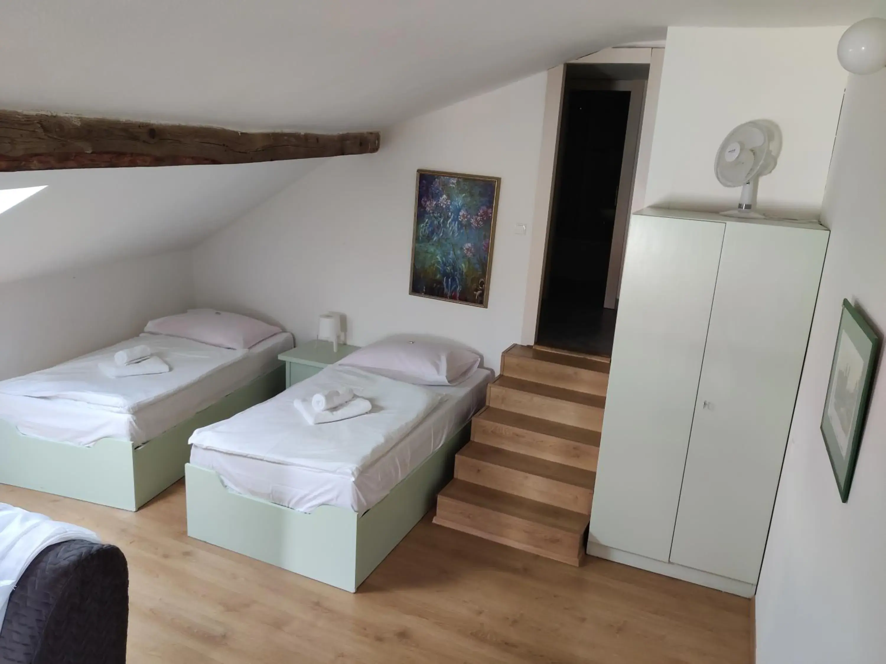 Deluxe Triple Room - single occupancy in Hotel Celerin Deluxe Triple Room - single occupancy in Hotel Celerin
