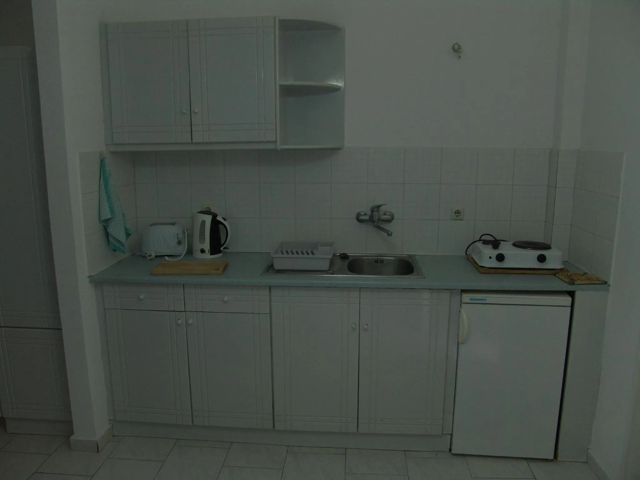 Kitchen or kitchenette in Kontessa Apartments