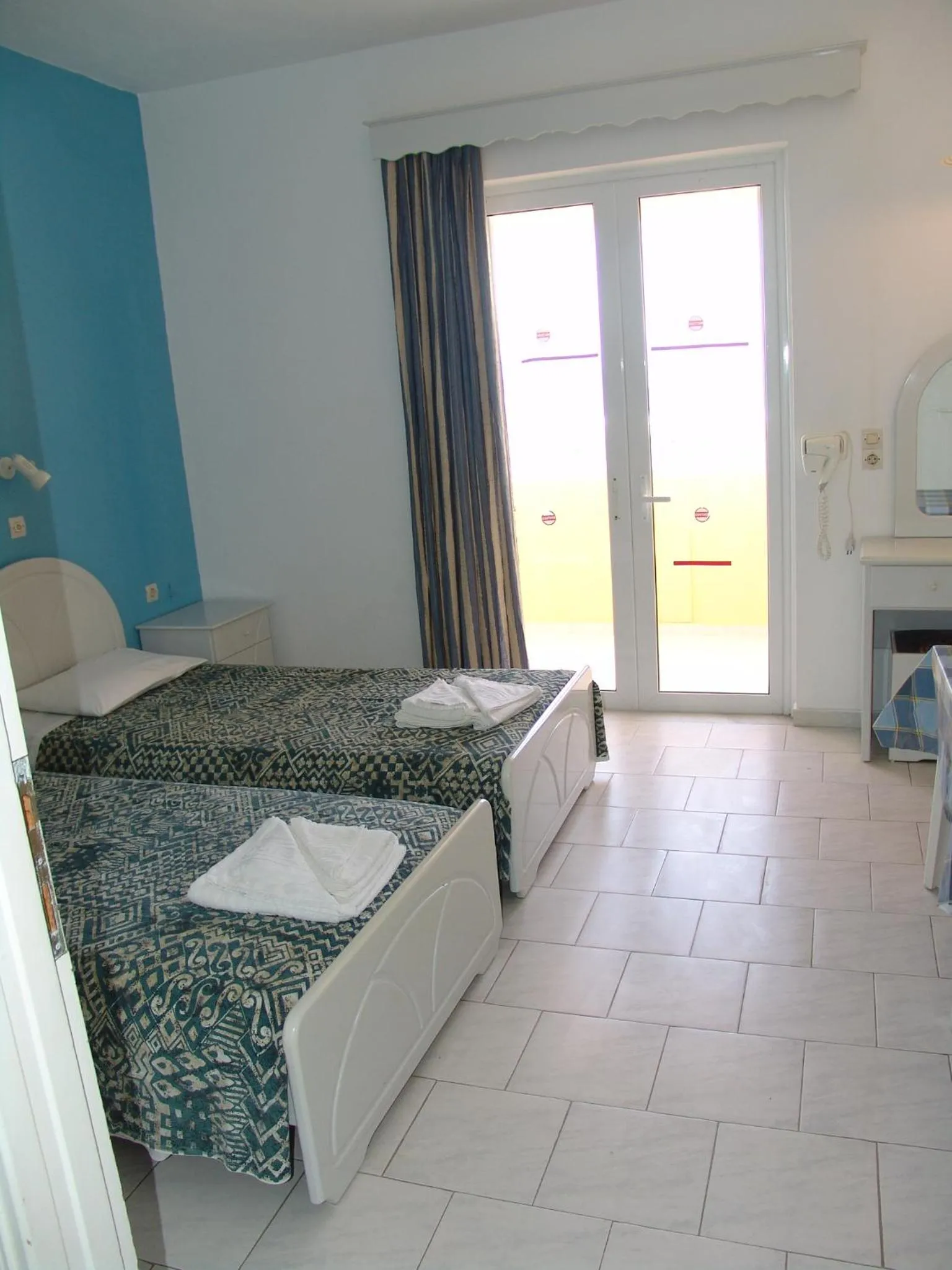 Photo of the whole room, Bed in Kontessa Apartments