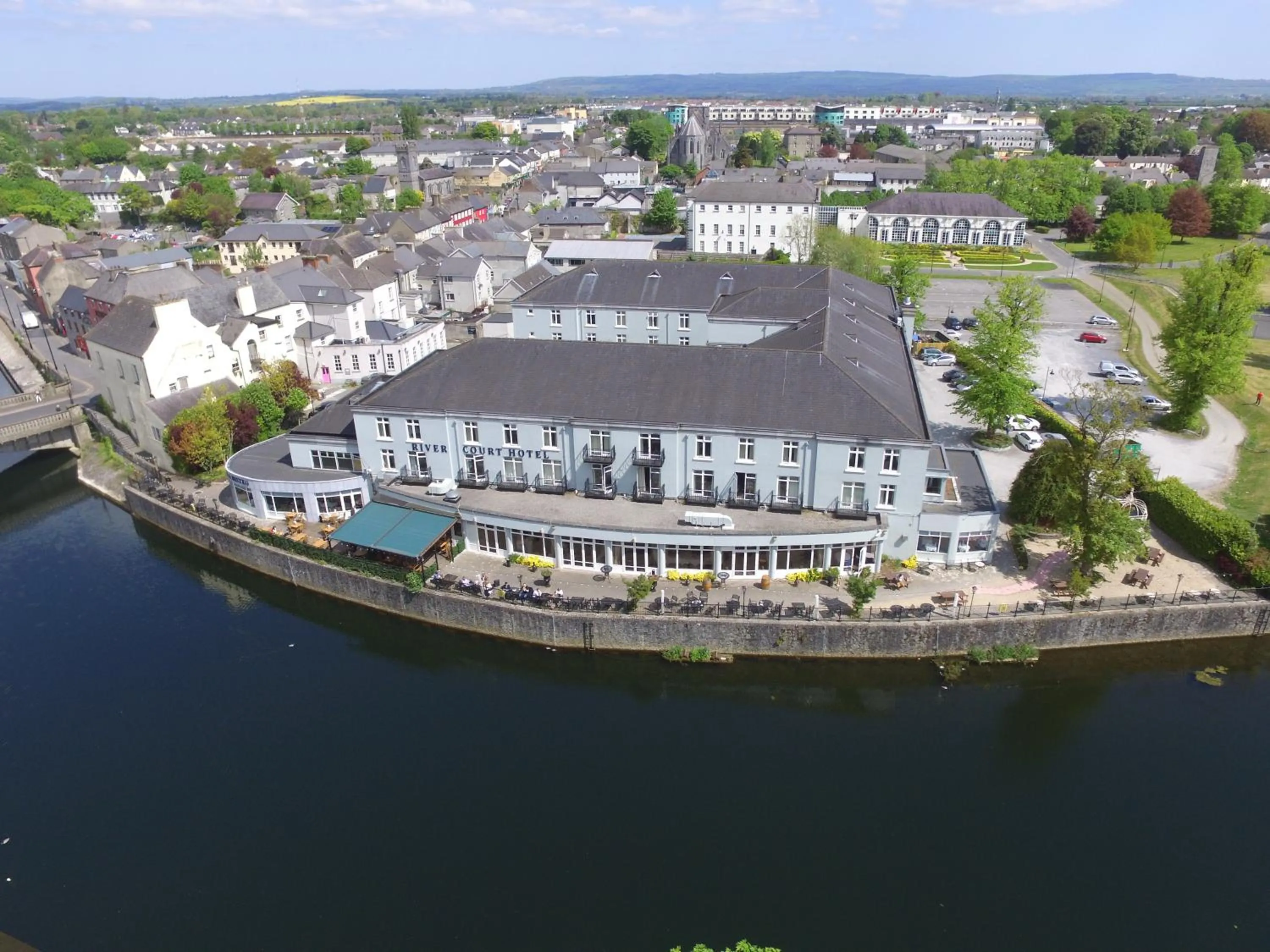 Facade/entrance in Kilkenny River Court Hotel