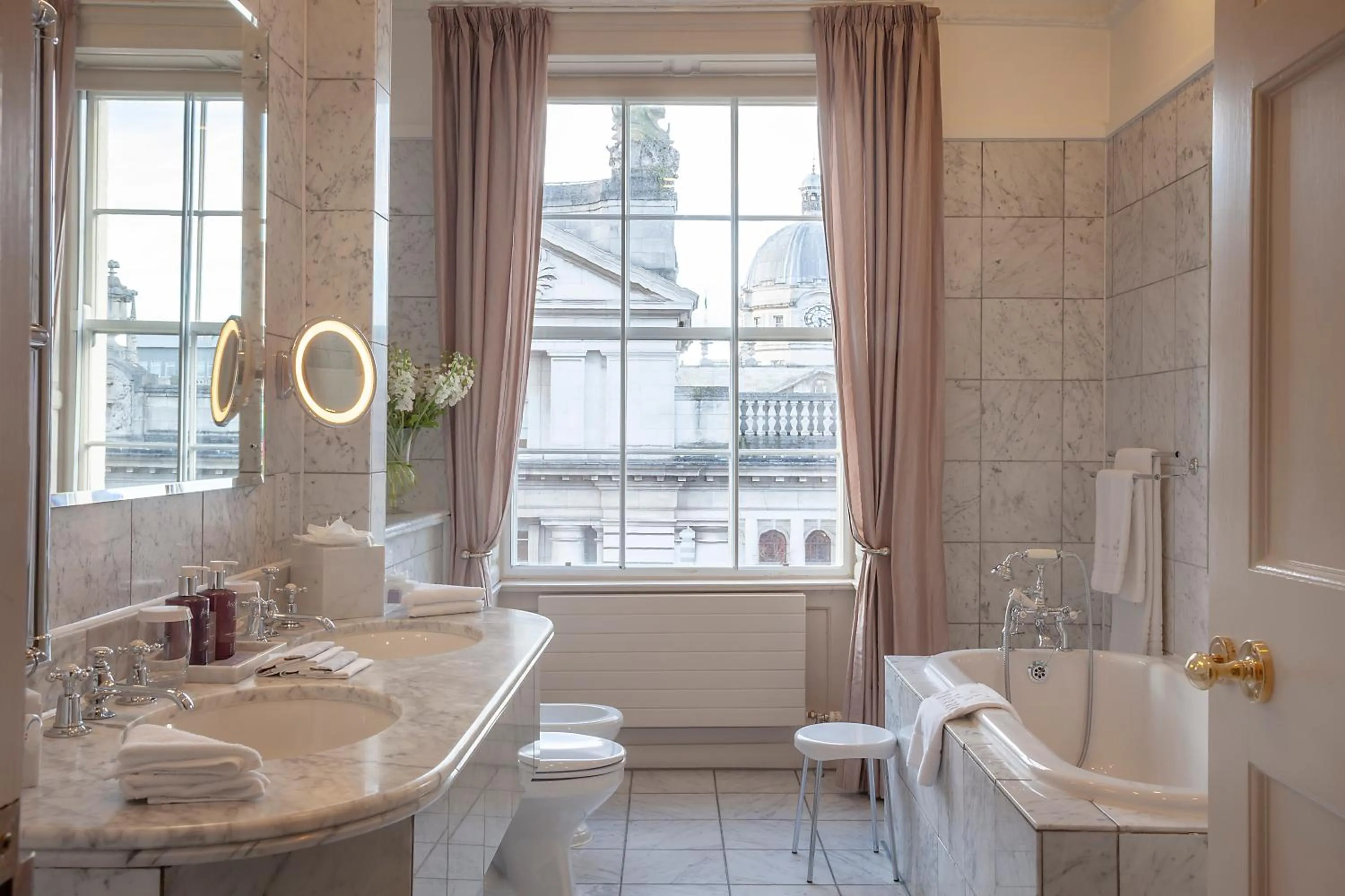 Bathroom in The Merrion Hotel