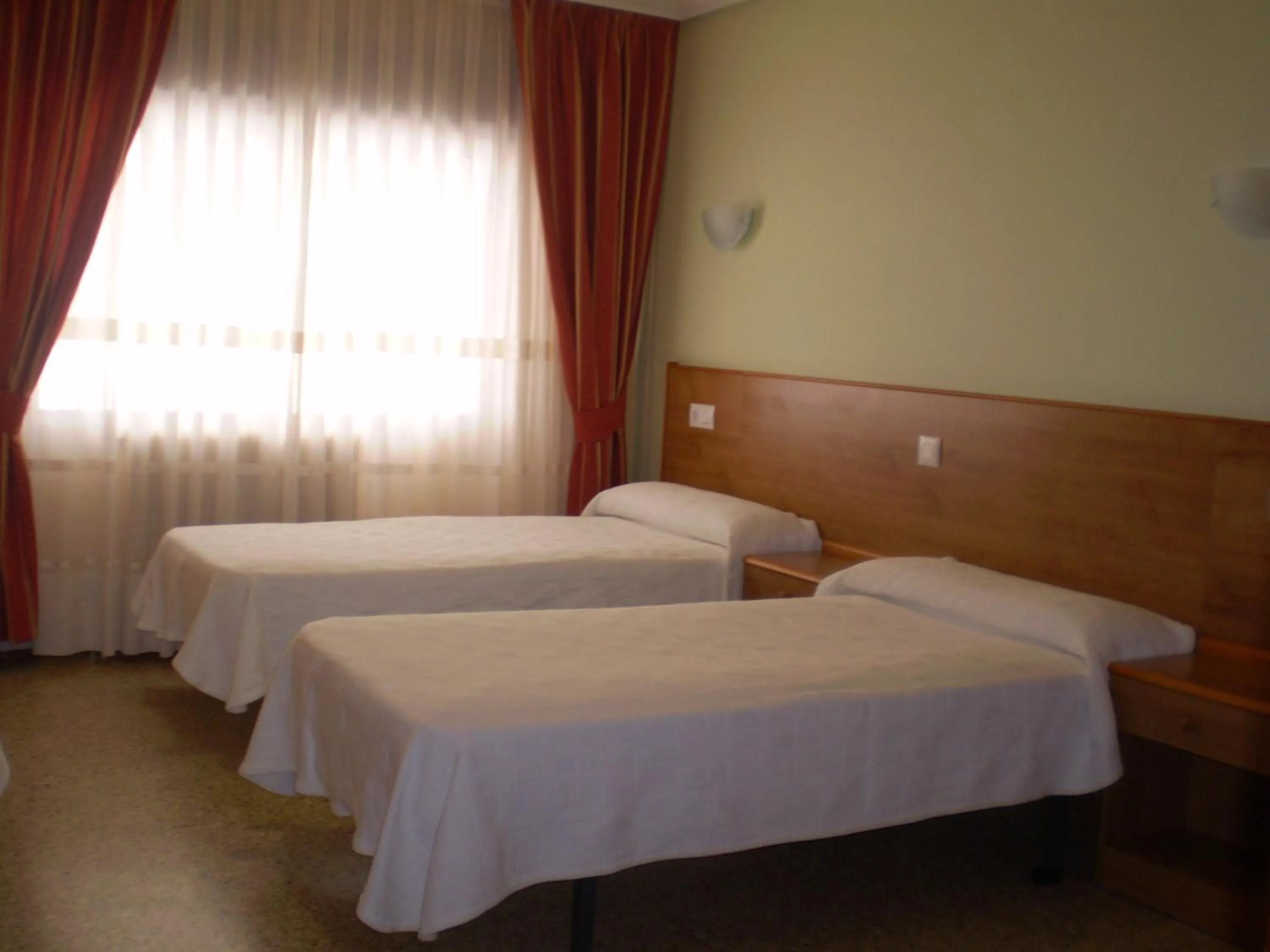 Photo of the whole room in Hotel Europa