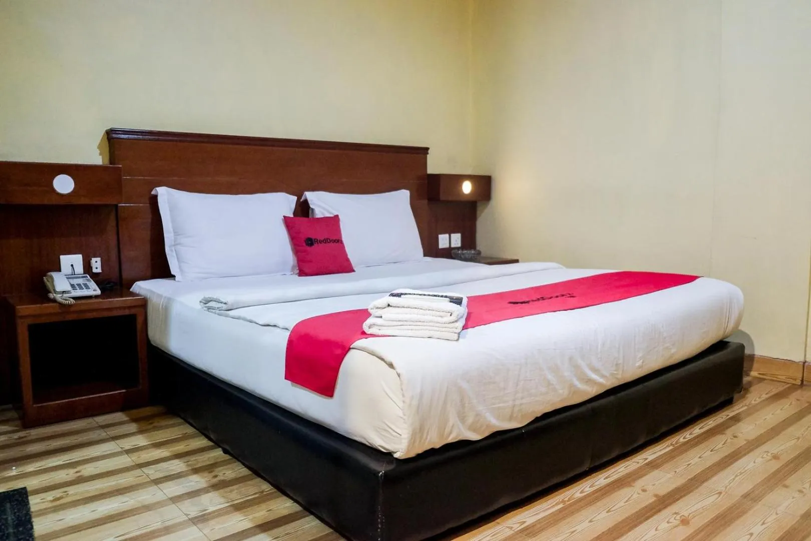 Bedroom, Bed in RedDoorz Plus near DC Mall Batam