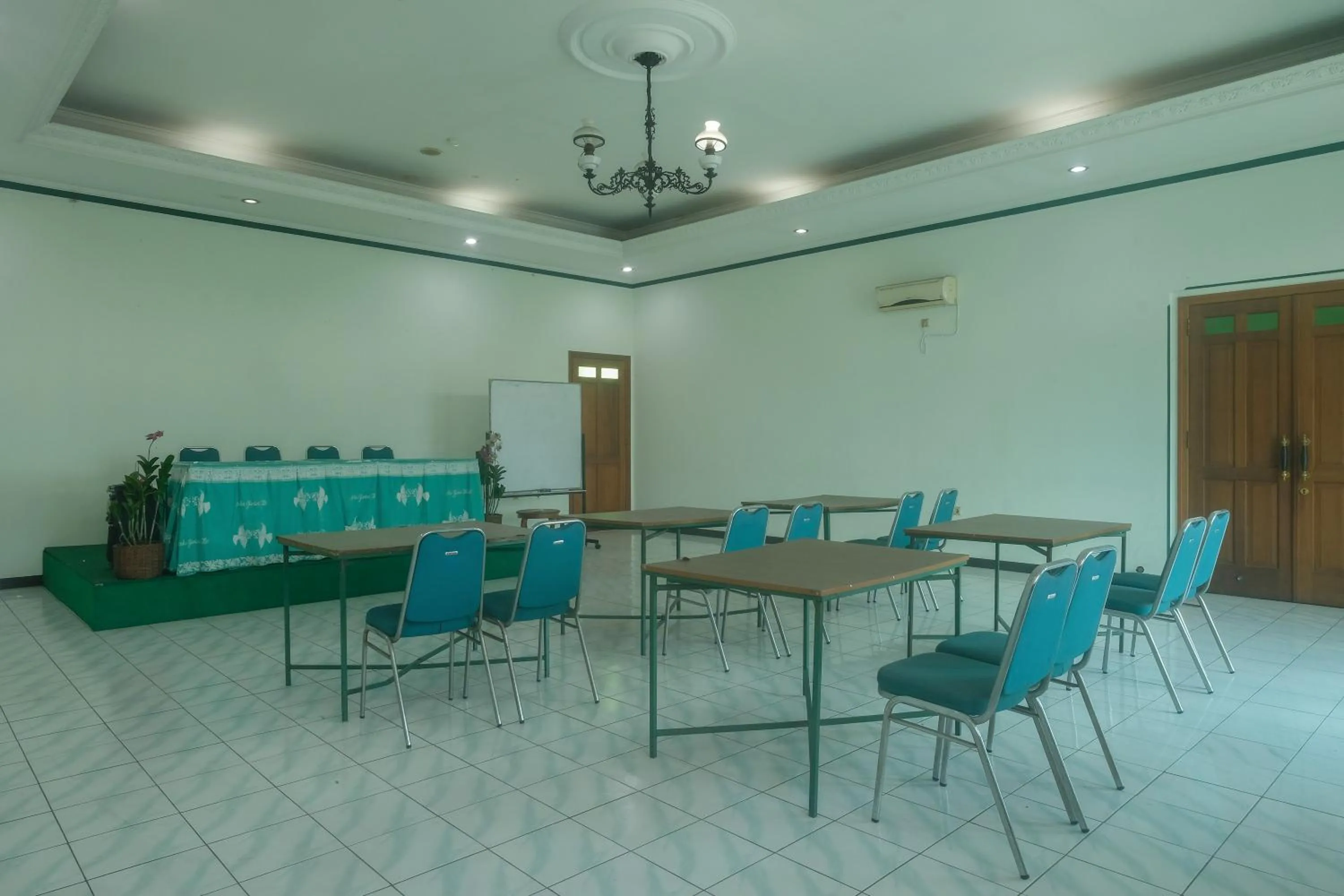 Other in RedDoorz near XT Square Yogyakarta