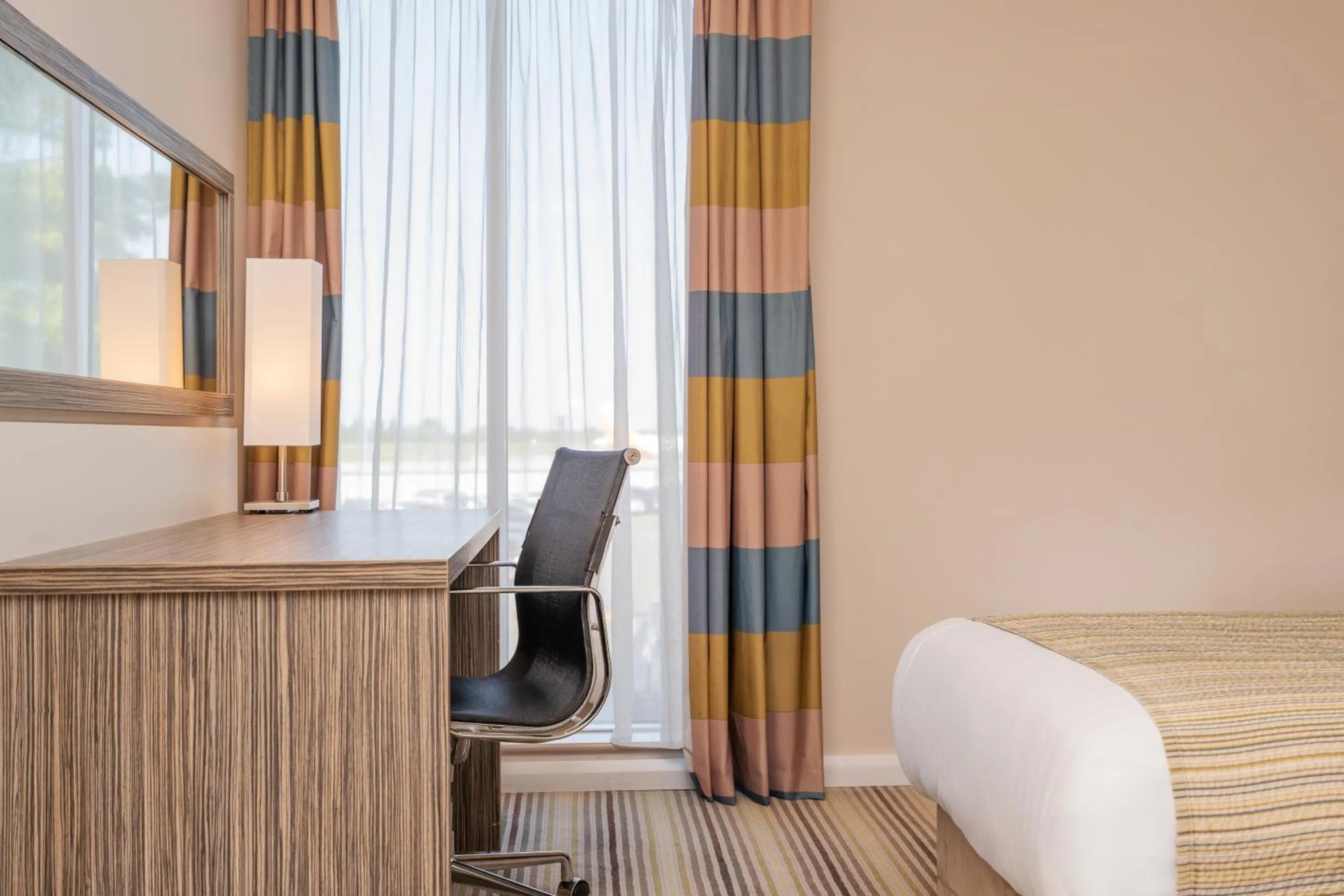 Bedroom in Holiday Inn Southend by IHG