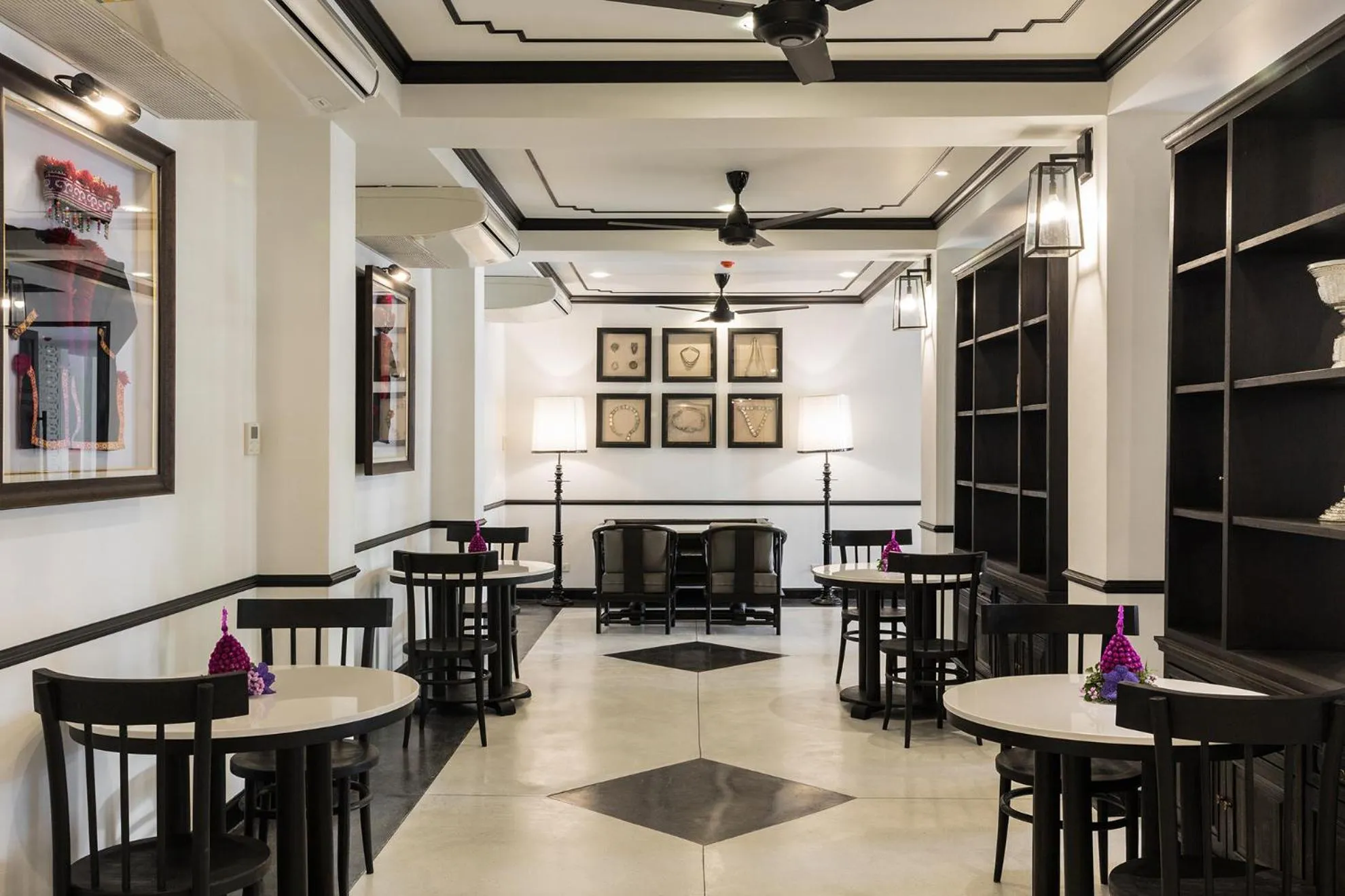 Restaurant/places to eat in MORA Boutique Hotel