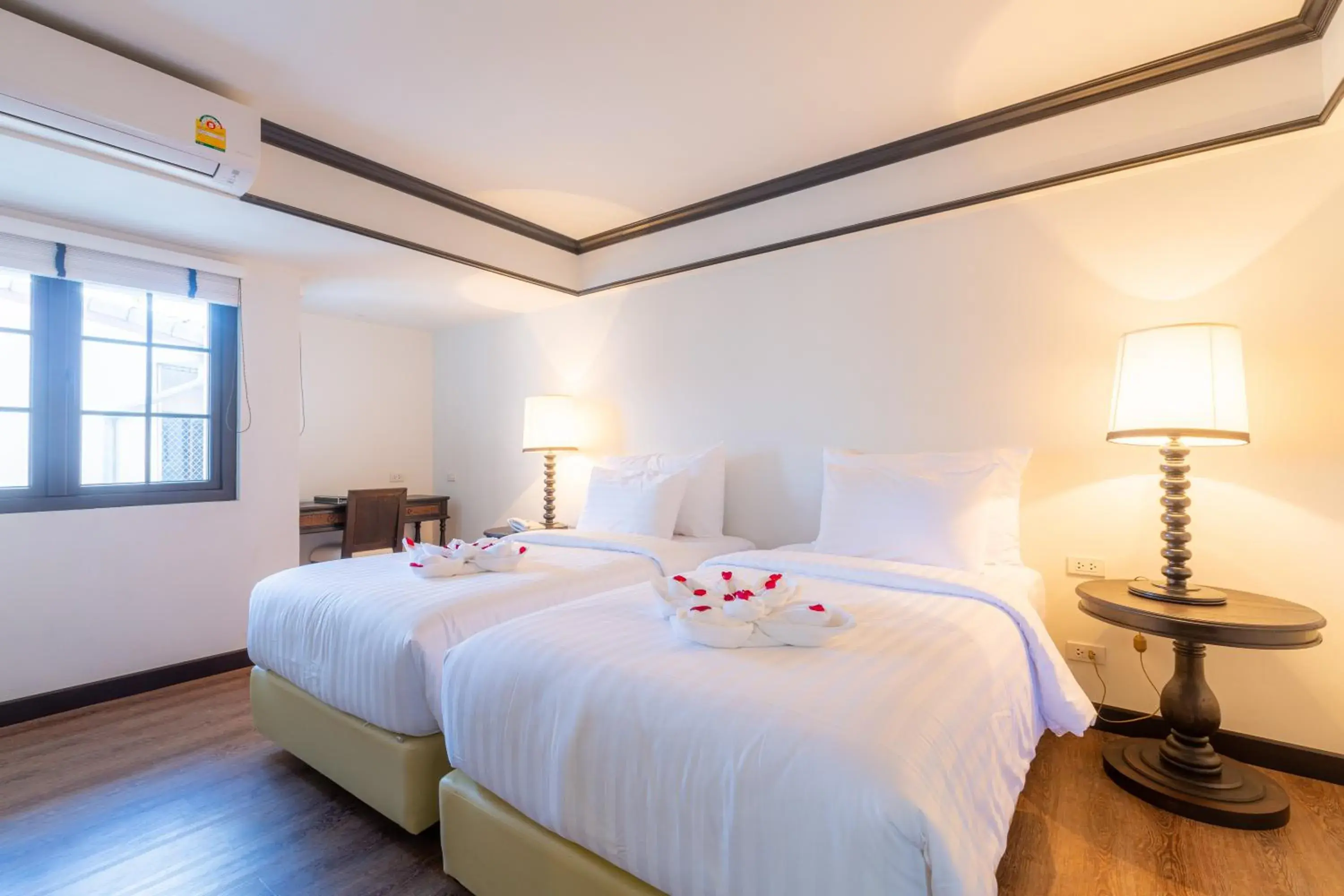 Deluxe Twin Room with City View in MORA Boutique Hotel - SHA Extra Plus Deluxe Twin Room with City View in MORA Boutique Hotel - SHA Extra Plus