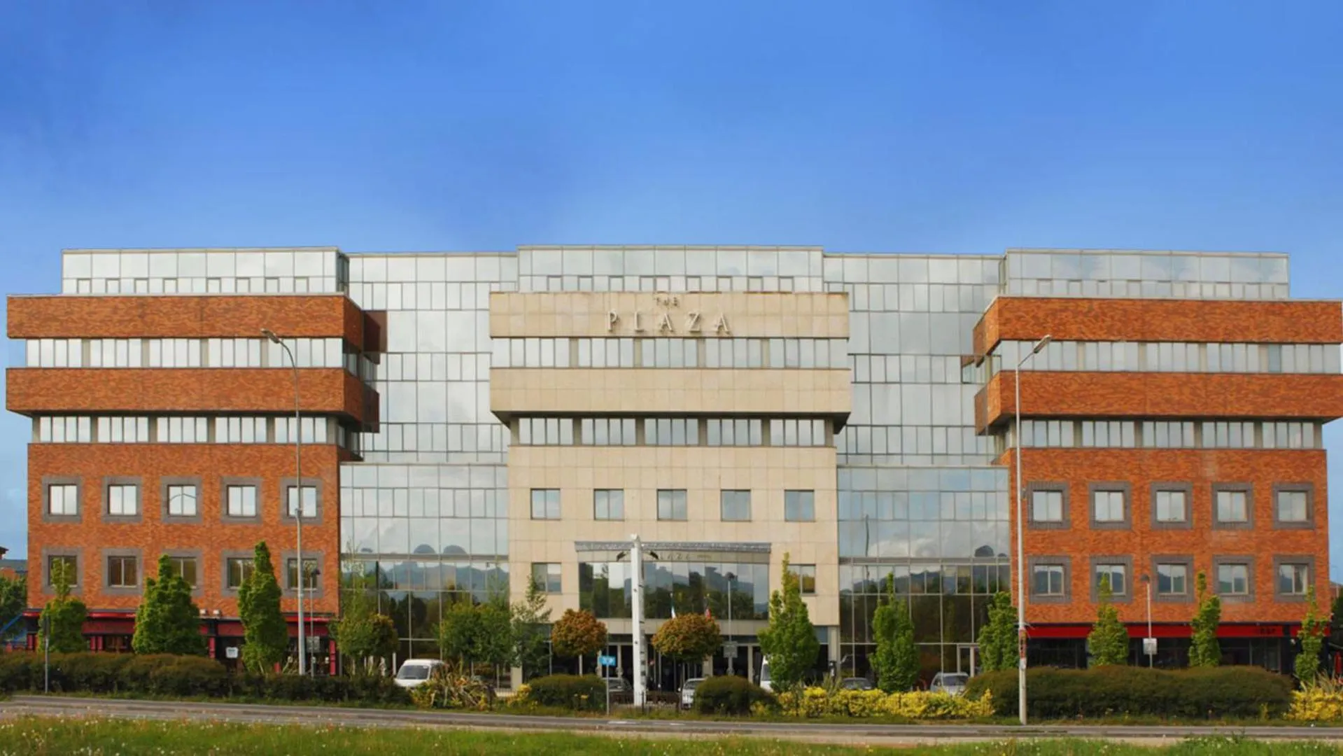 Property building in Plaza Hotel Tallaght