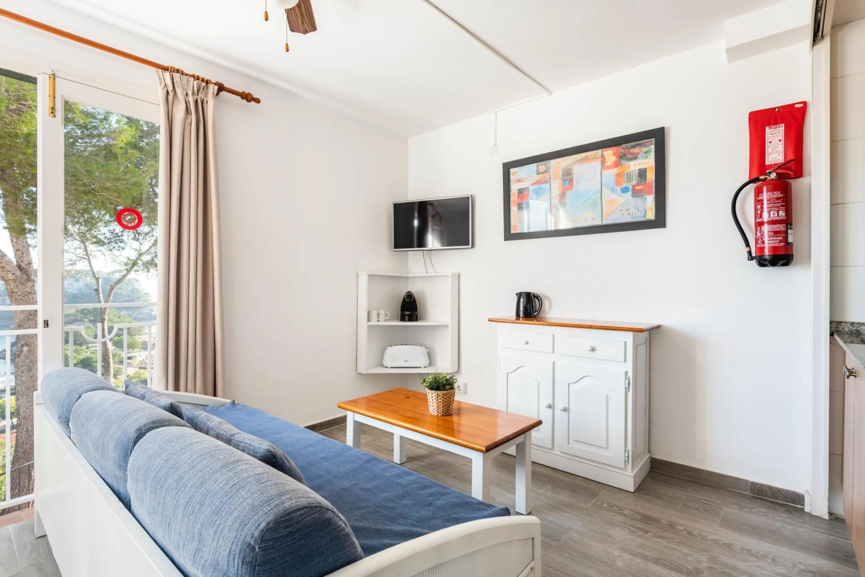 Living room in Apartamentos Alta Galdana