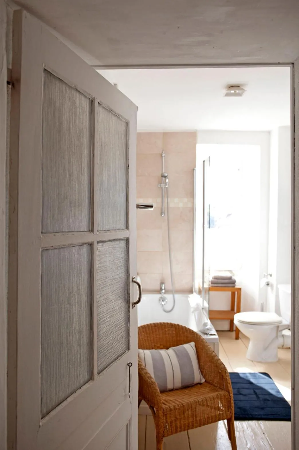 Bed in Maison Bellachonne