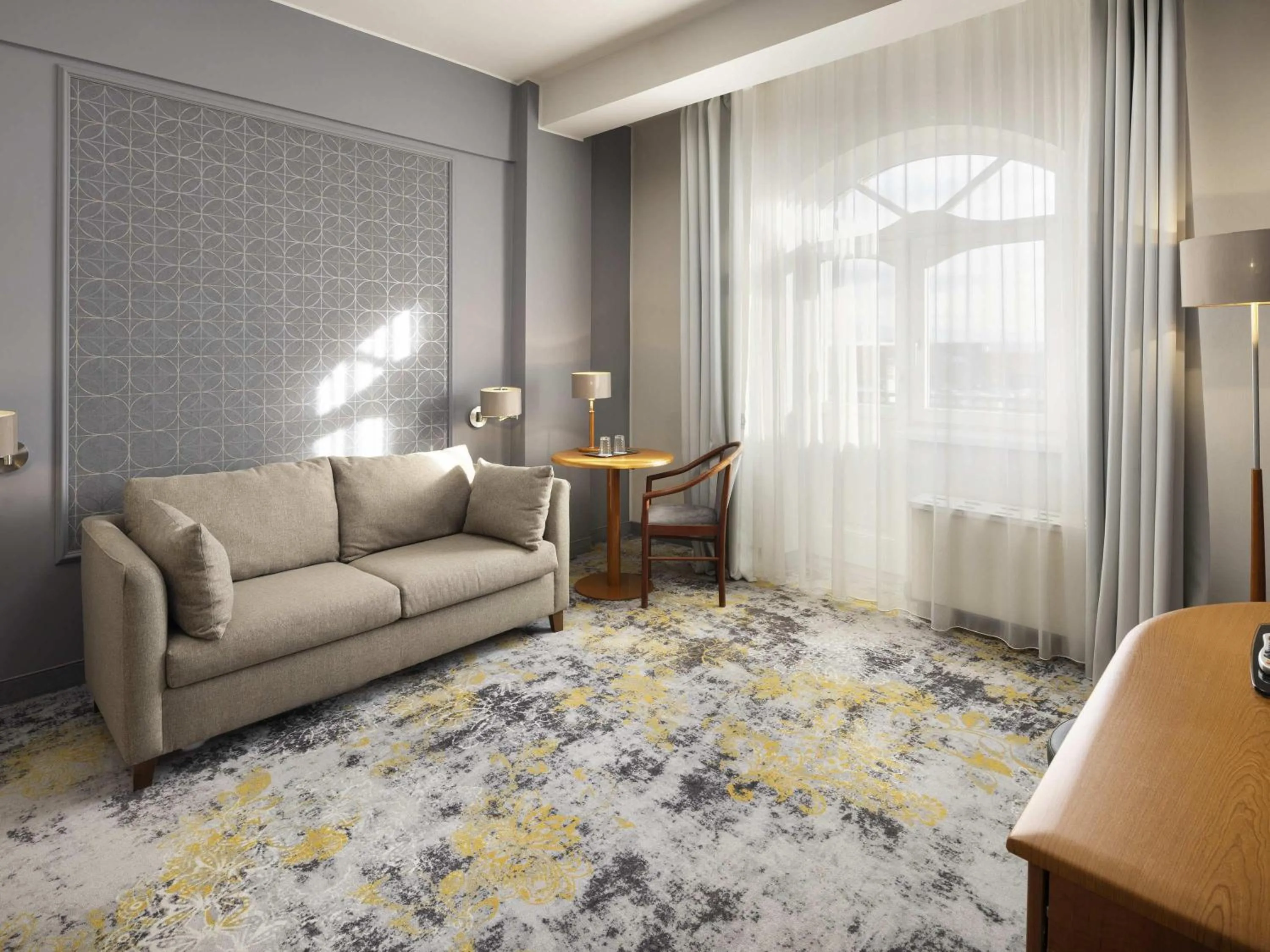 Bedroom in Mercure Sibiu Airport