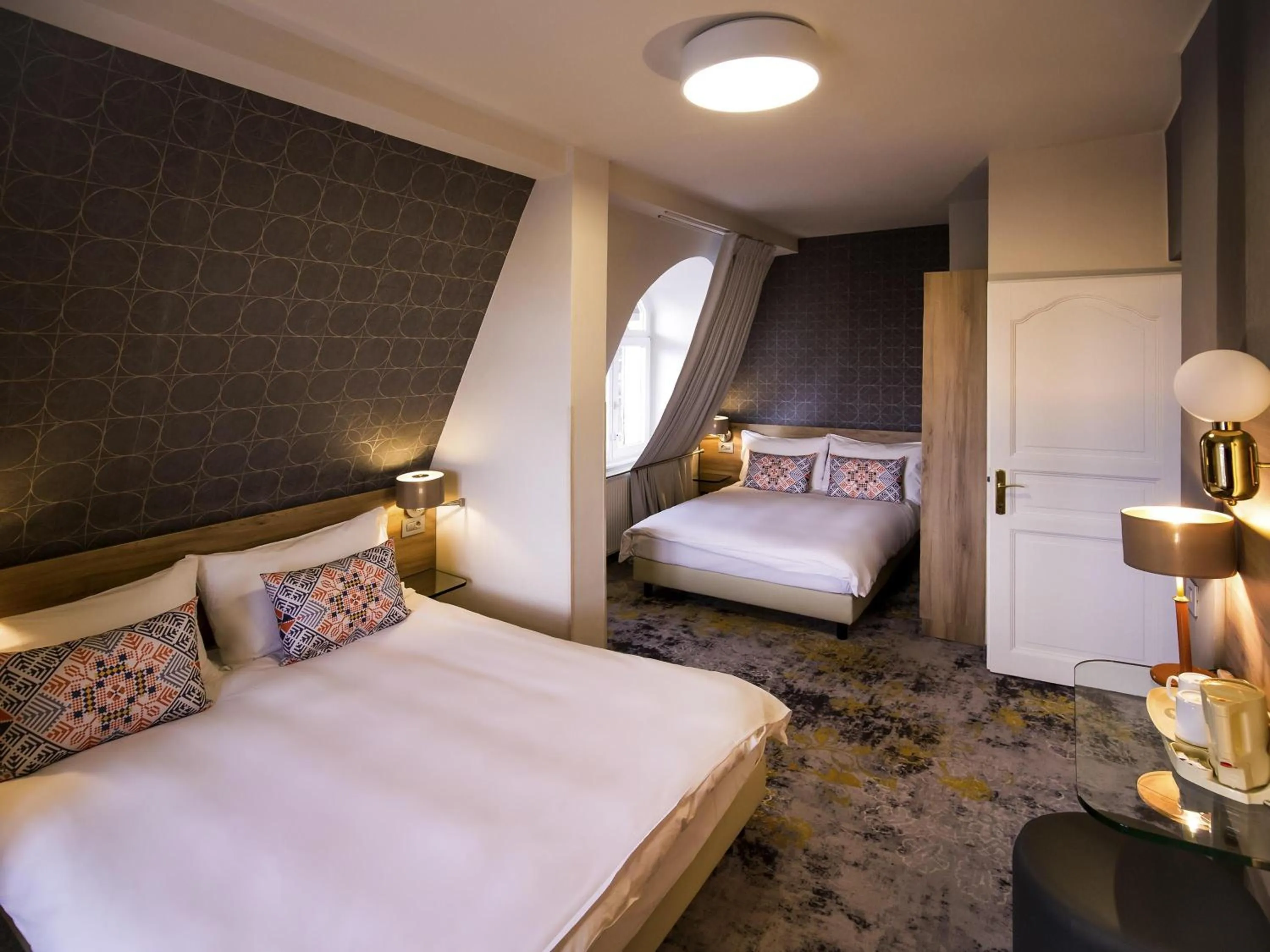 Bedroom, Bed in Mercure Sibiu Airport