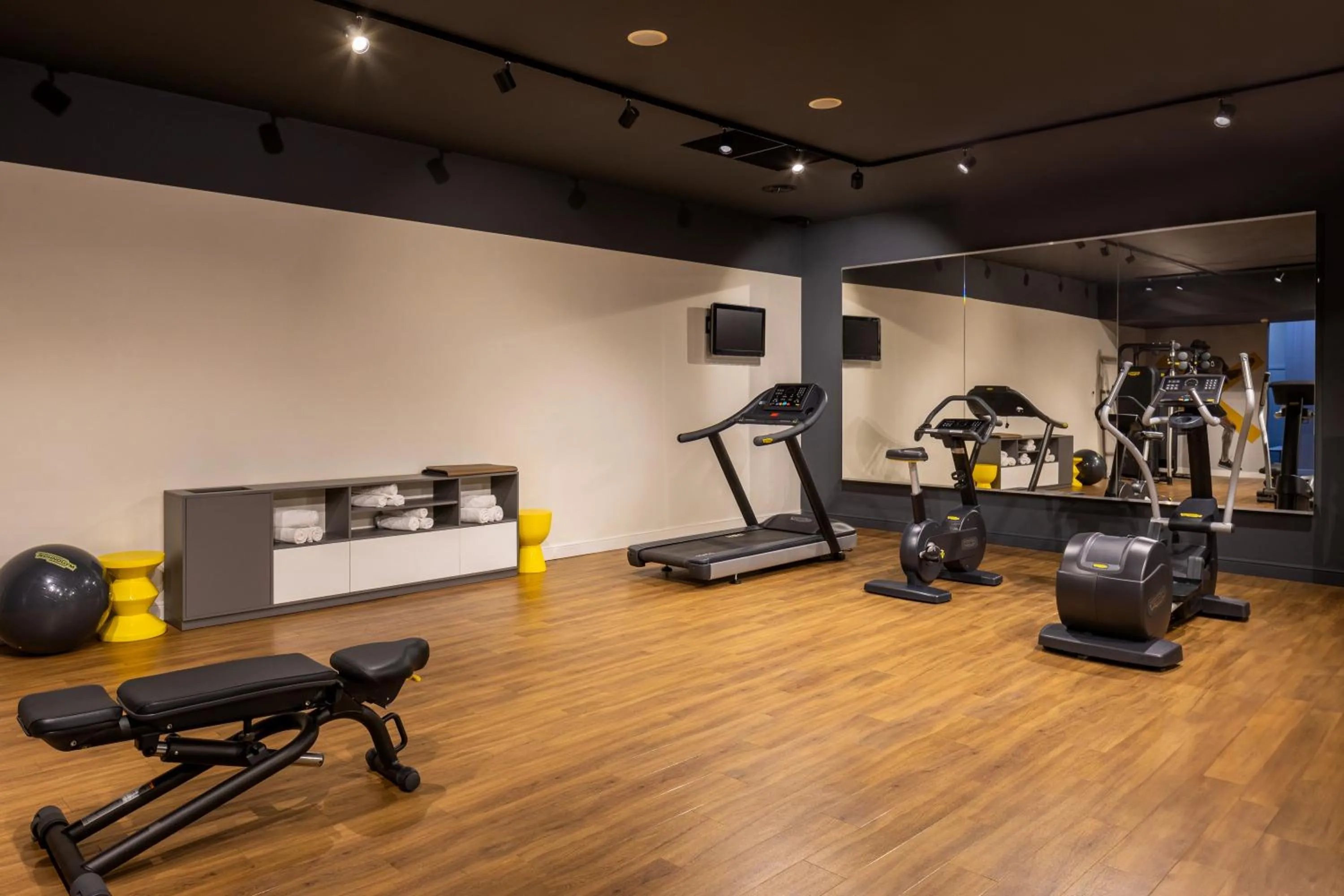 Fitness centre/facilities in Mercure Sibiu Airport