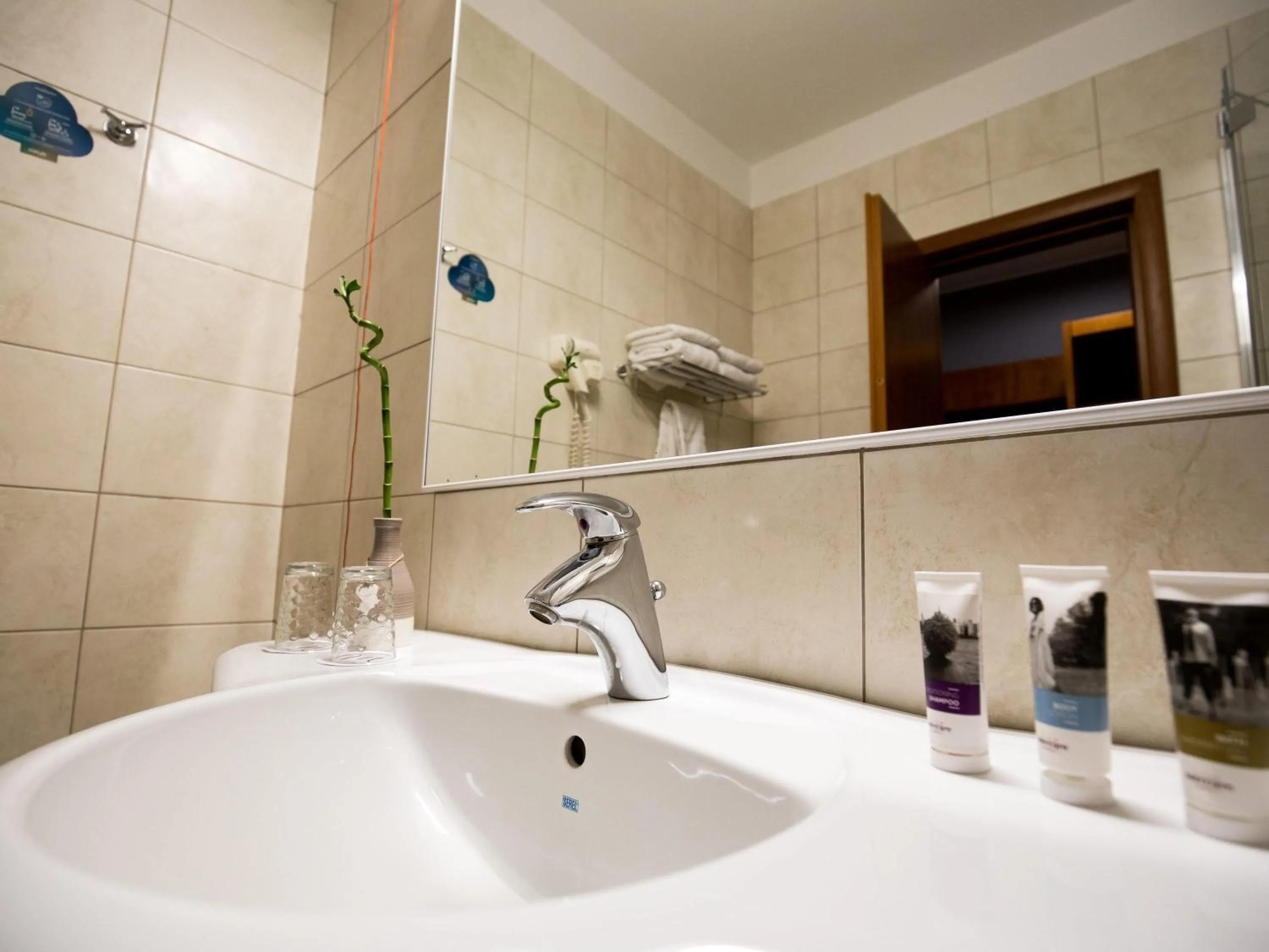 Bedroom in Mercure Sibiu Airport