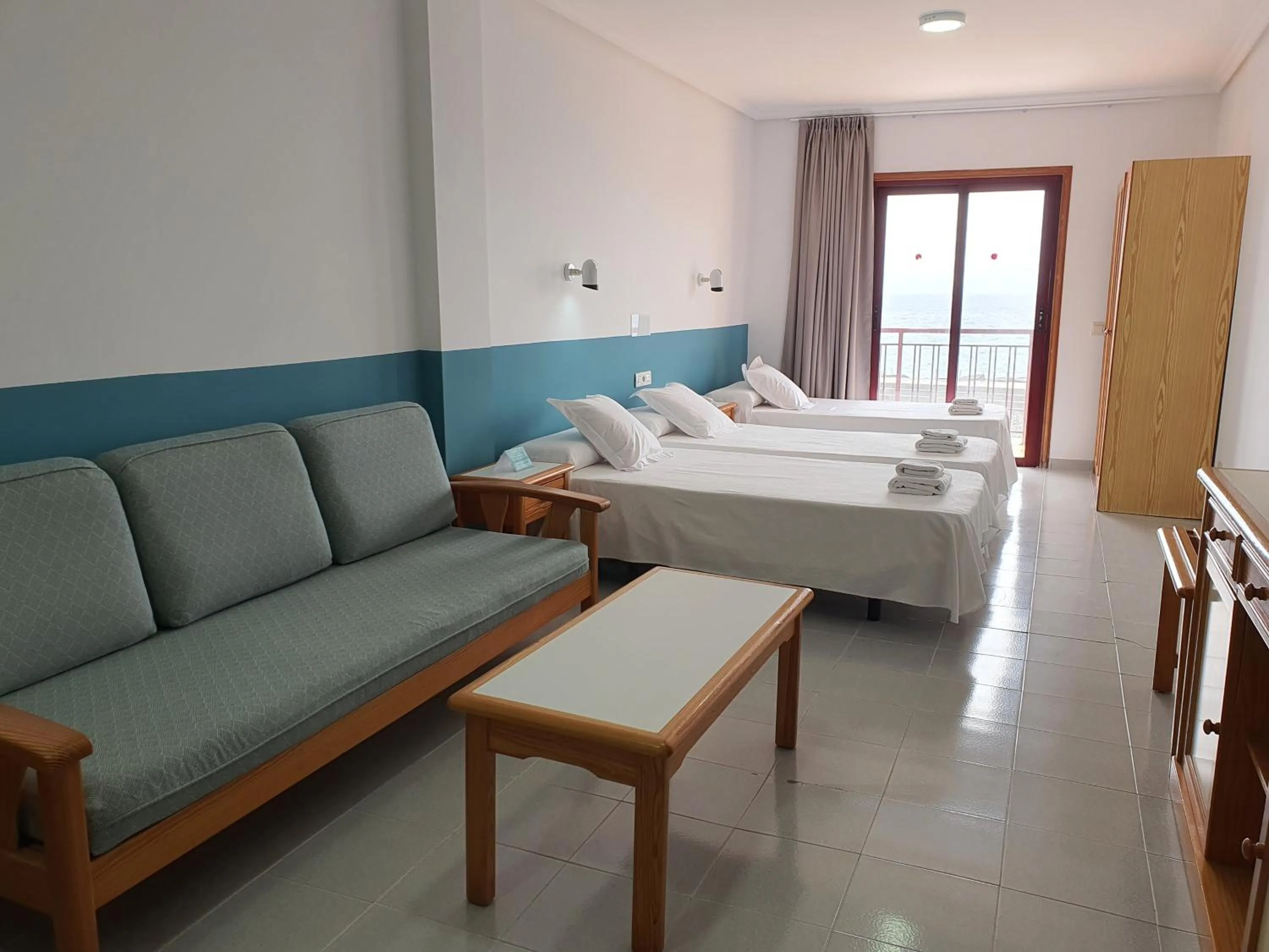 Photo of the whole room, Bed in Hotel Castillete