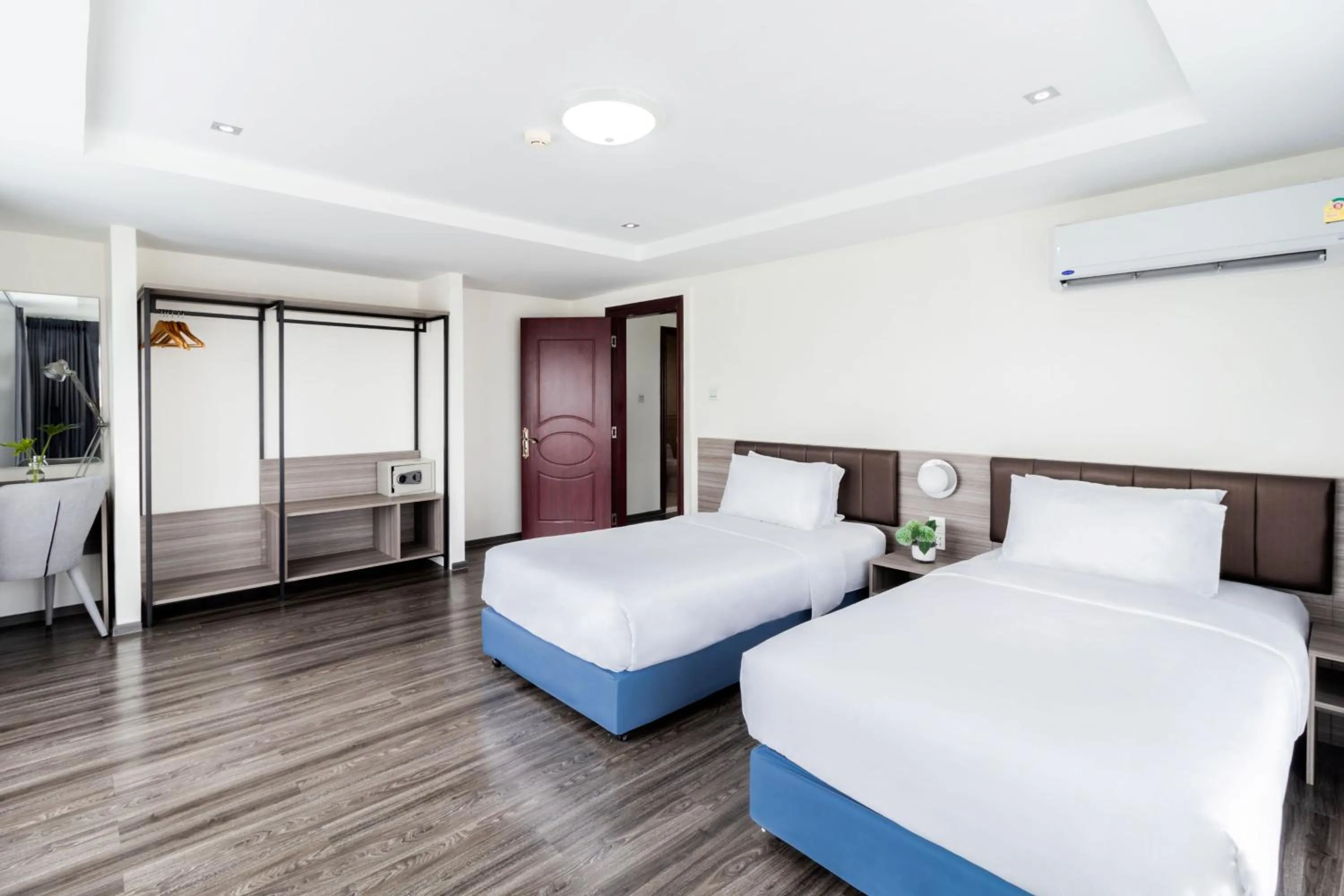 Bedroom, Bed in SureStay By Best Western Iconic Suvarnabhumi