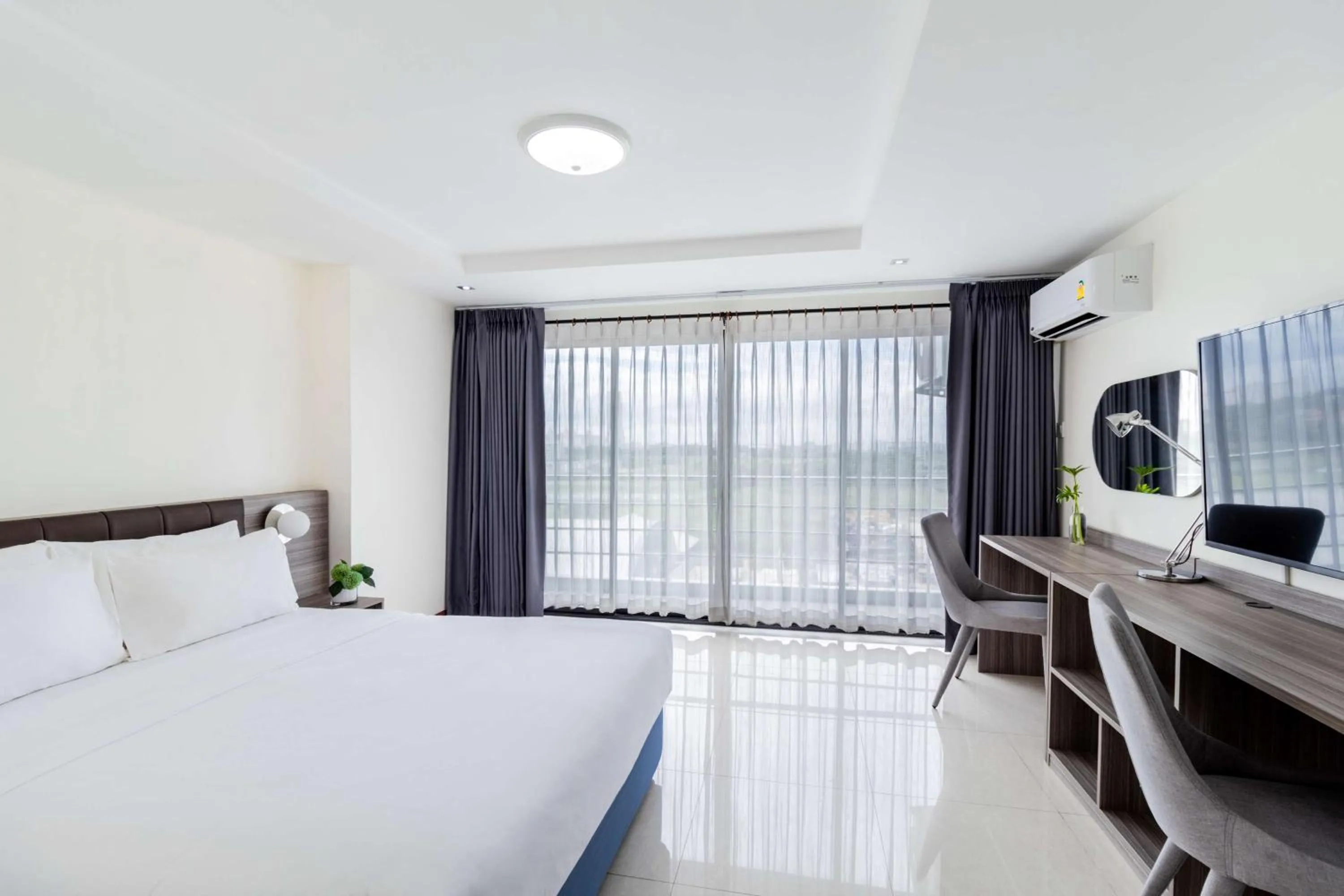 Bedroom, Bed in SureStay By Best Western Iconic Suvarnabhumi