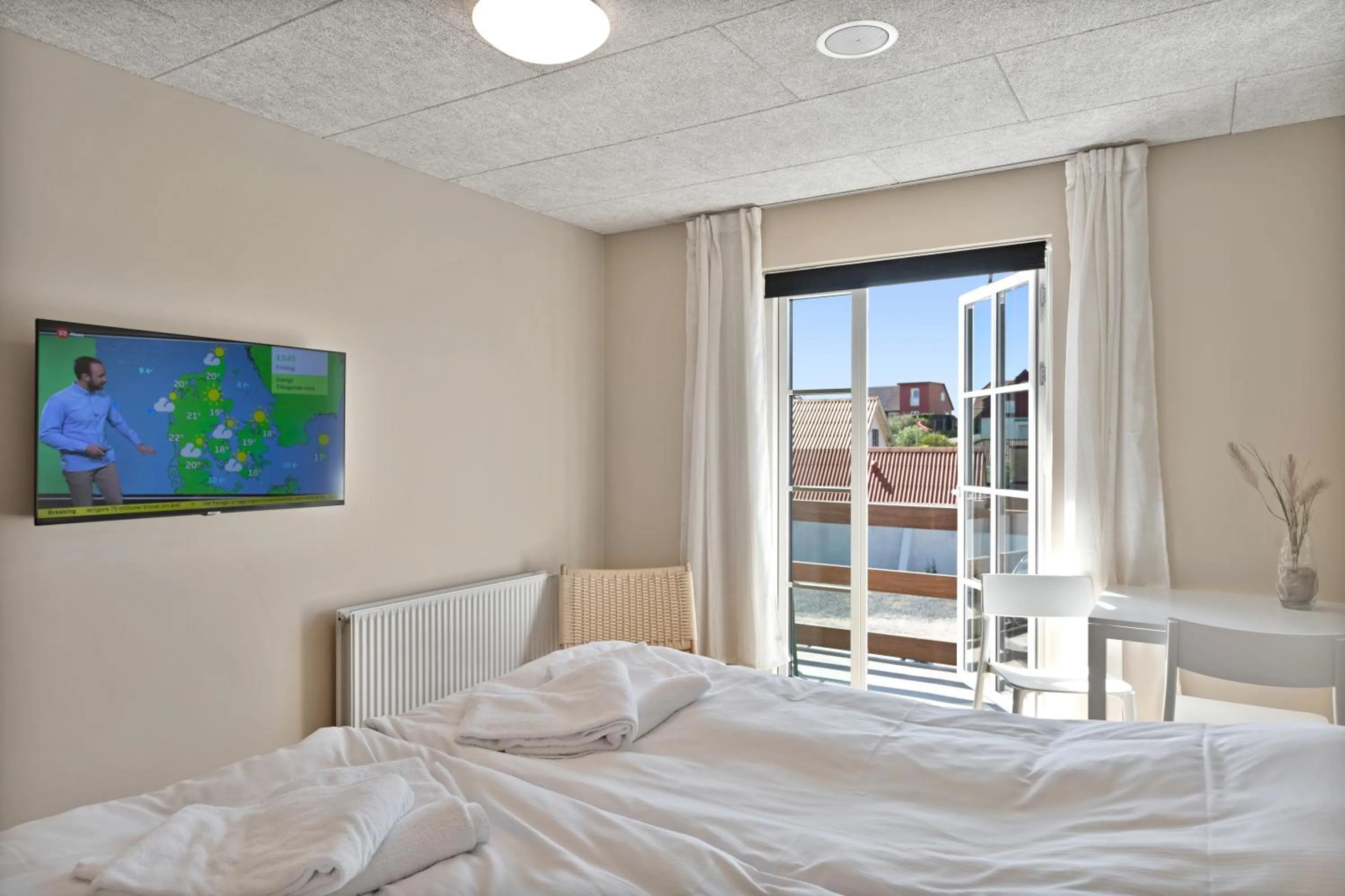 Bedroom, Bed in Hotel Klitbakken