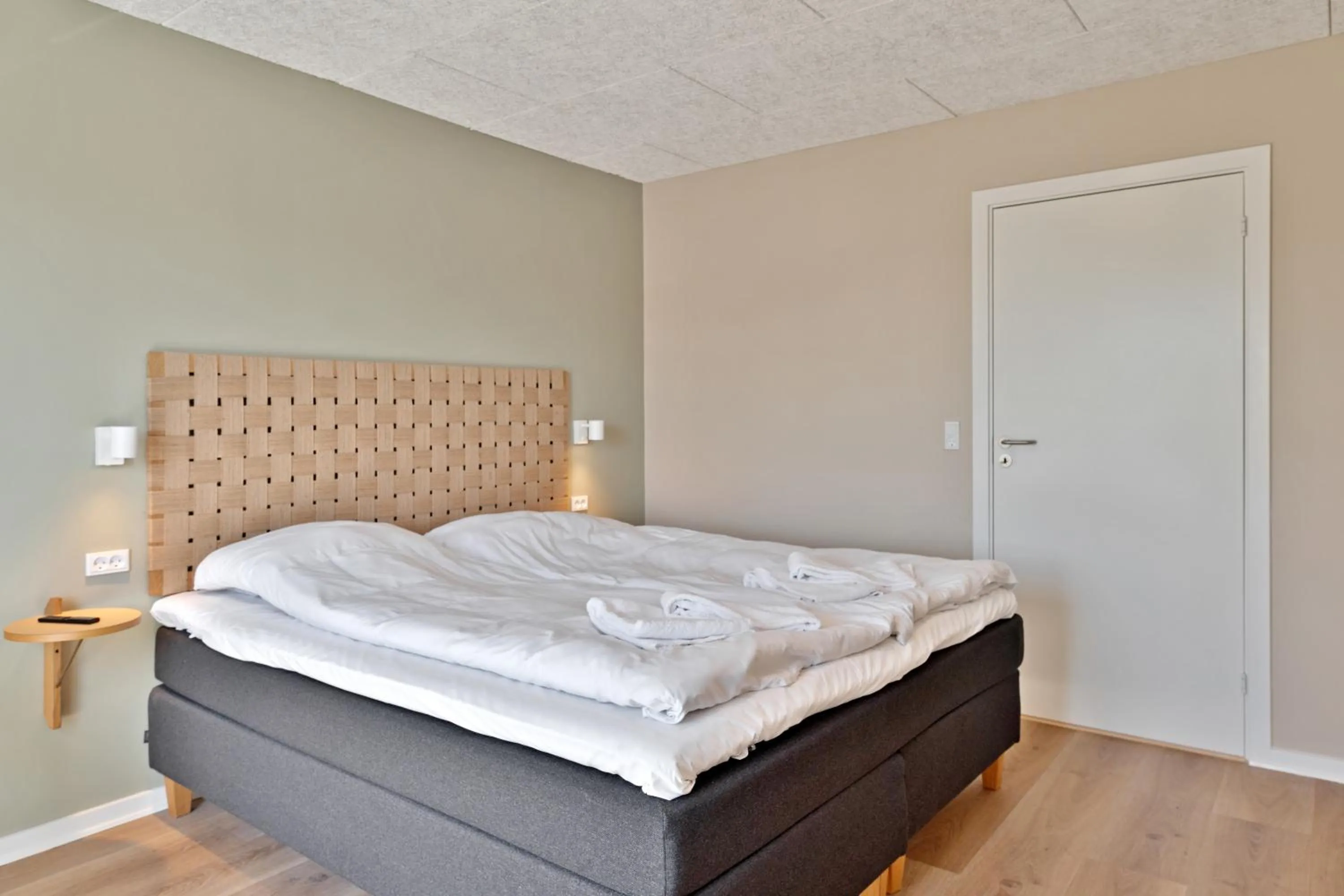 Bedroom, Bed in Hotel Klitbakken