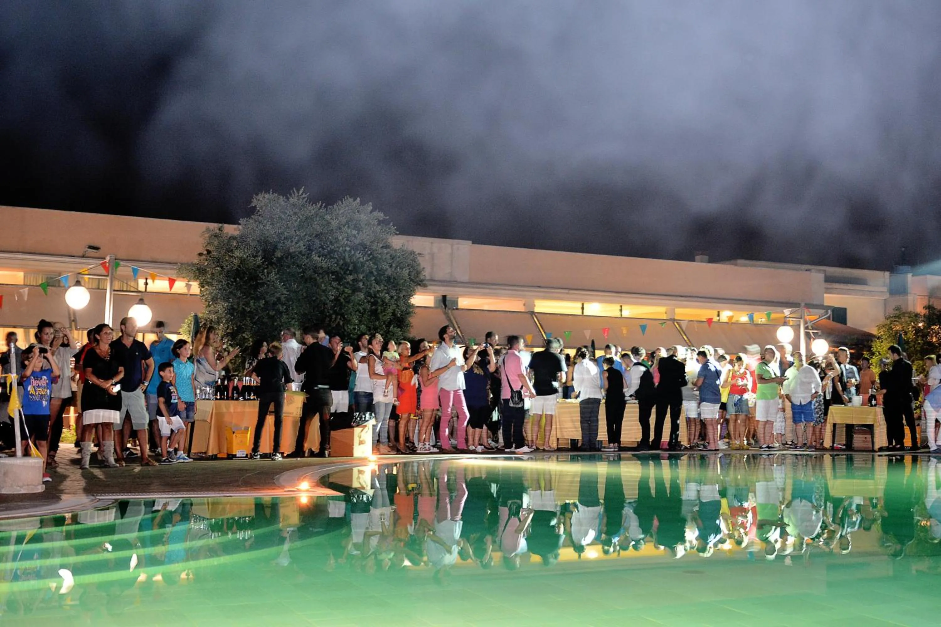 Evening entertainment in Hotel Thàlas Club