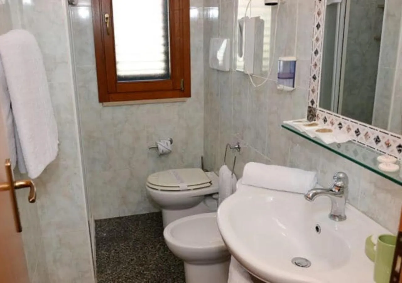 Bathroom in Hotel Thàlas Club