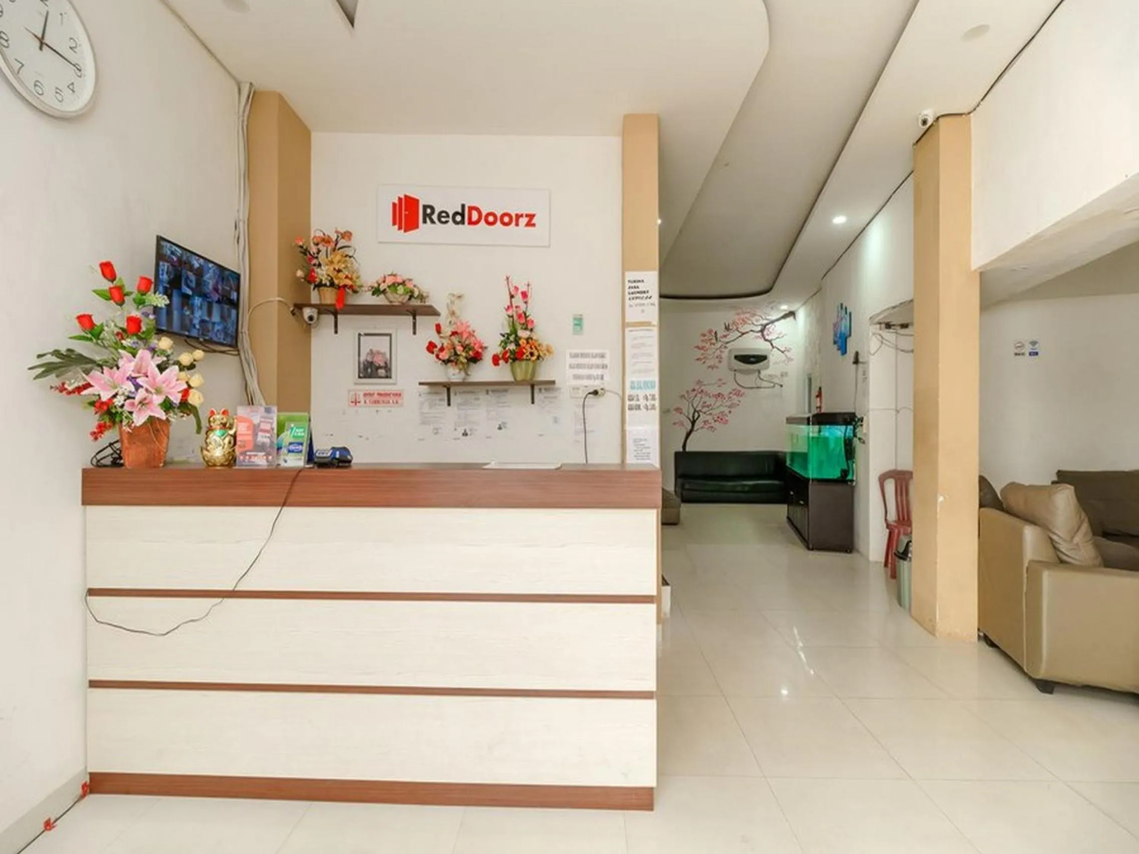 Lobby or reception in RedDoorz at Tara Homestay Palembang
