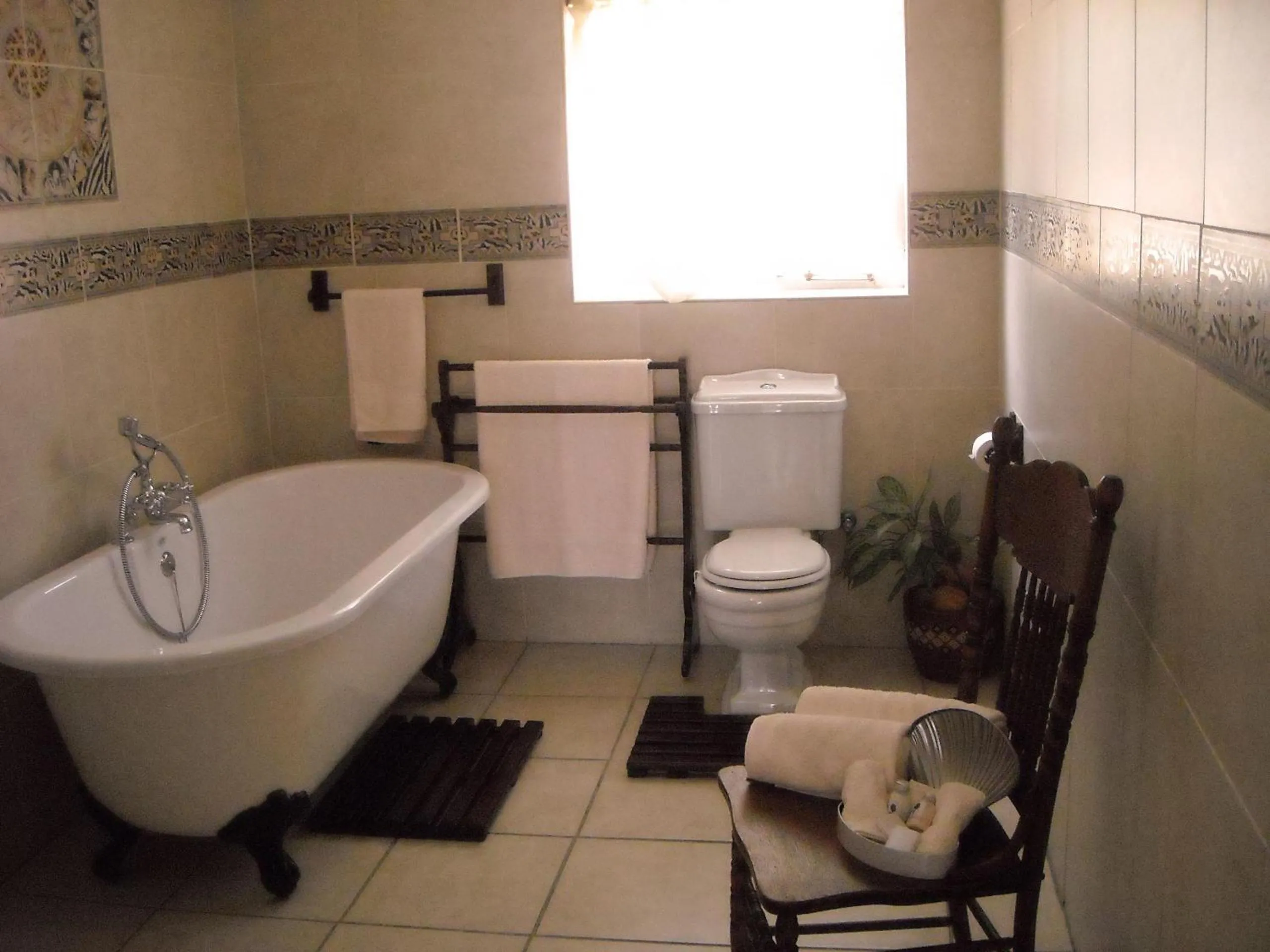 Upper Houghton Guesthouse