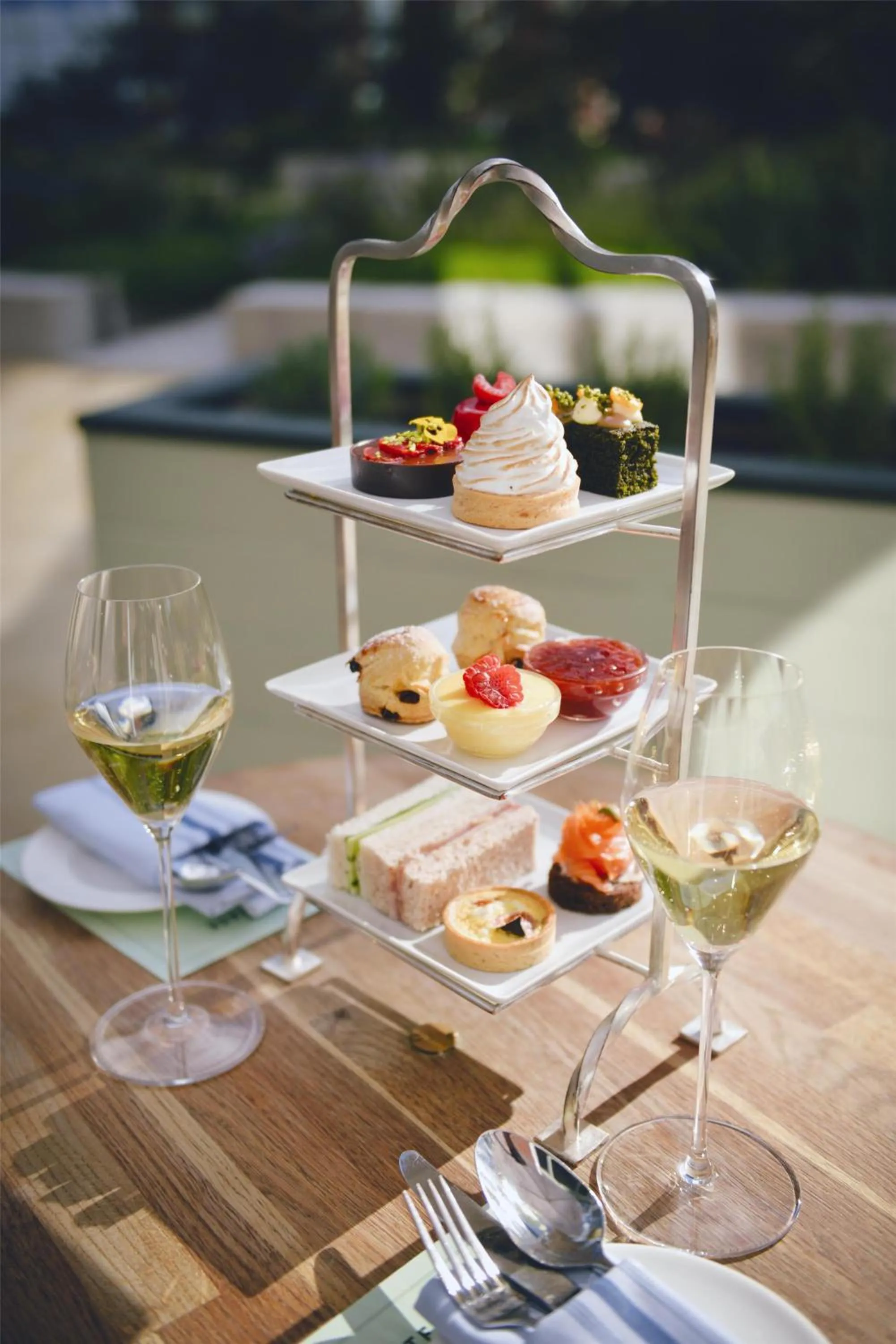 Restaurant/places to eat in Conrad Dublin