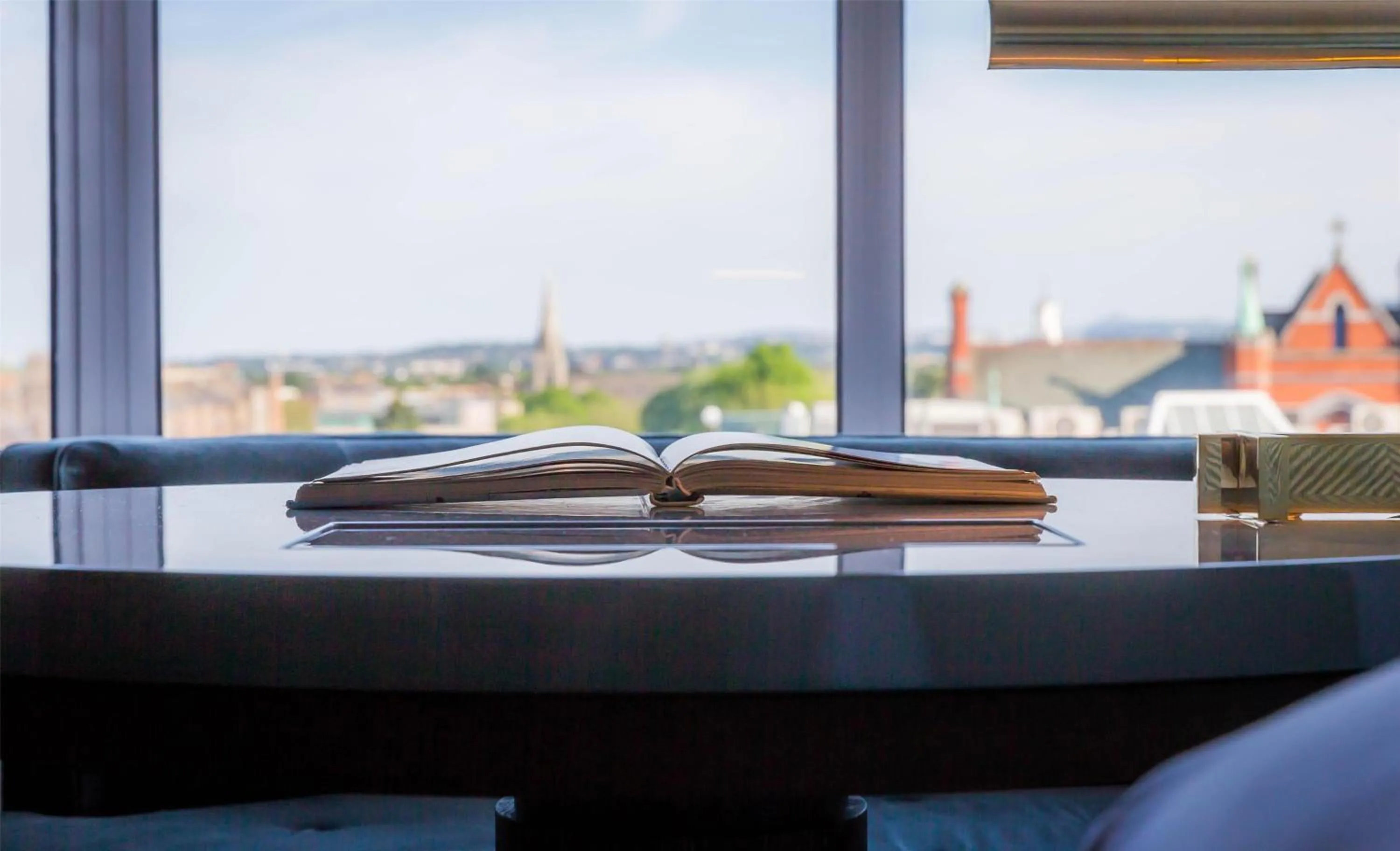 Bedroom in Conrad Dublin