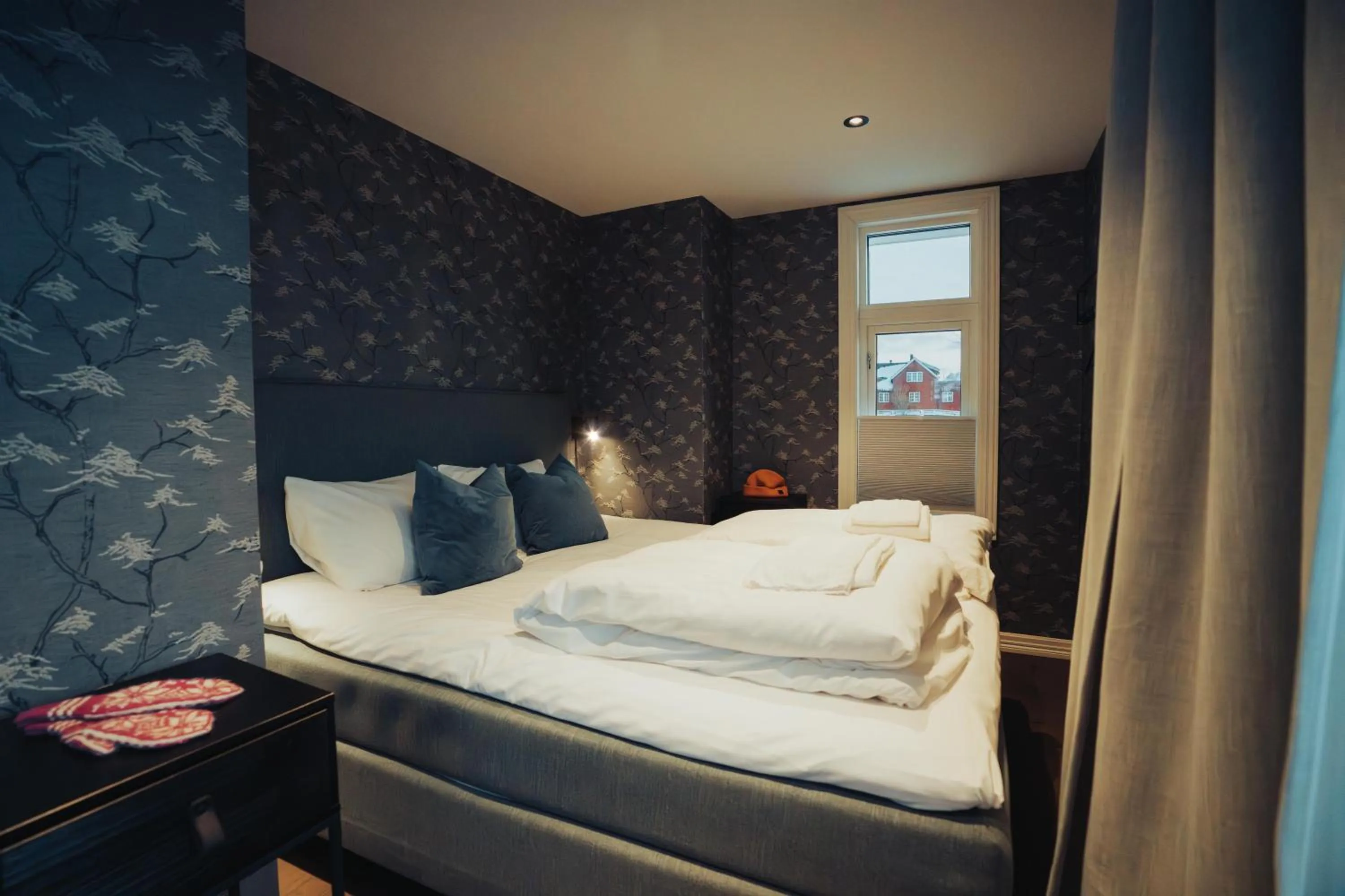 Bedroom, Bed in Svinøya Rorbuer