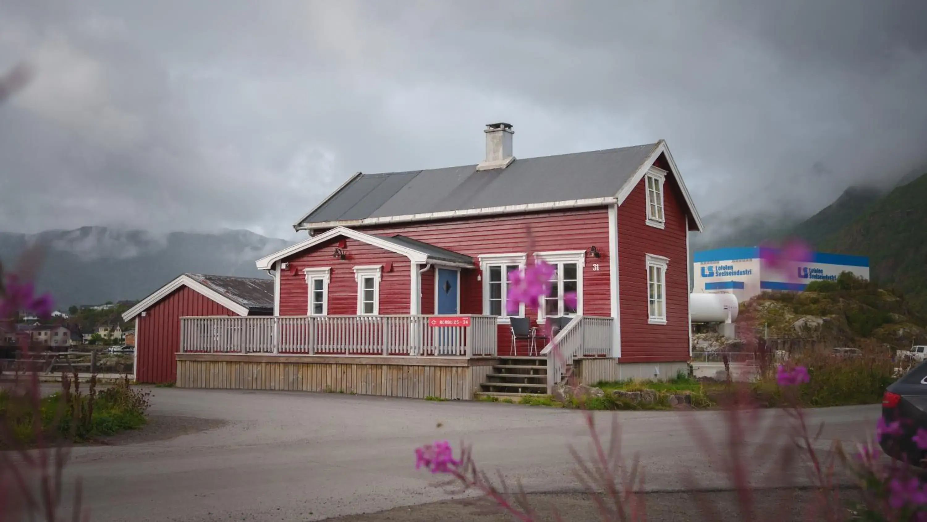 Two-Bedroom House in Svinøya Rorbuer Two-Bedroom House in Svinøya Rorbuer