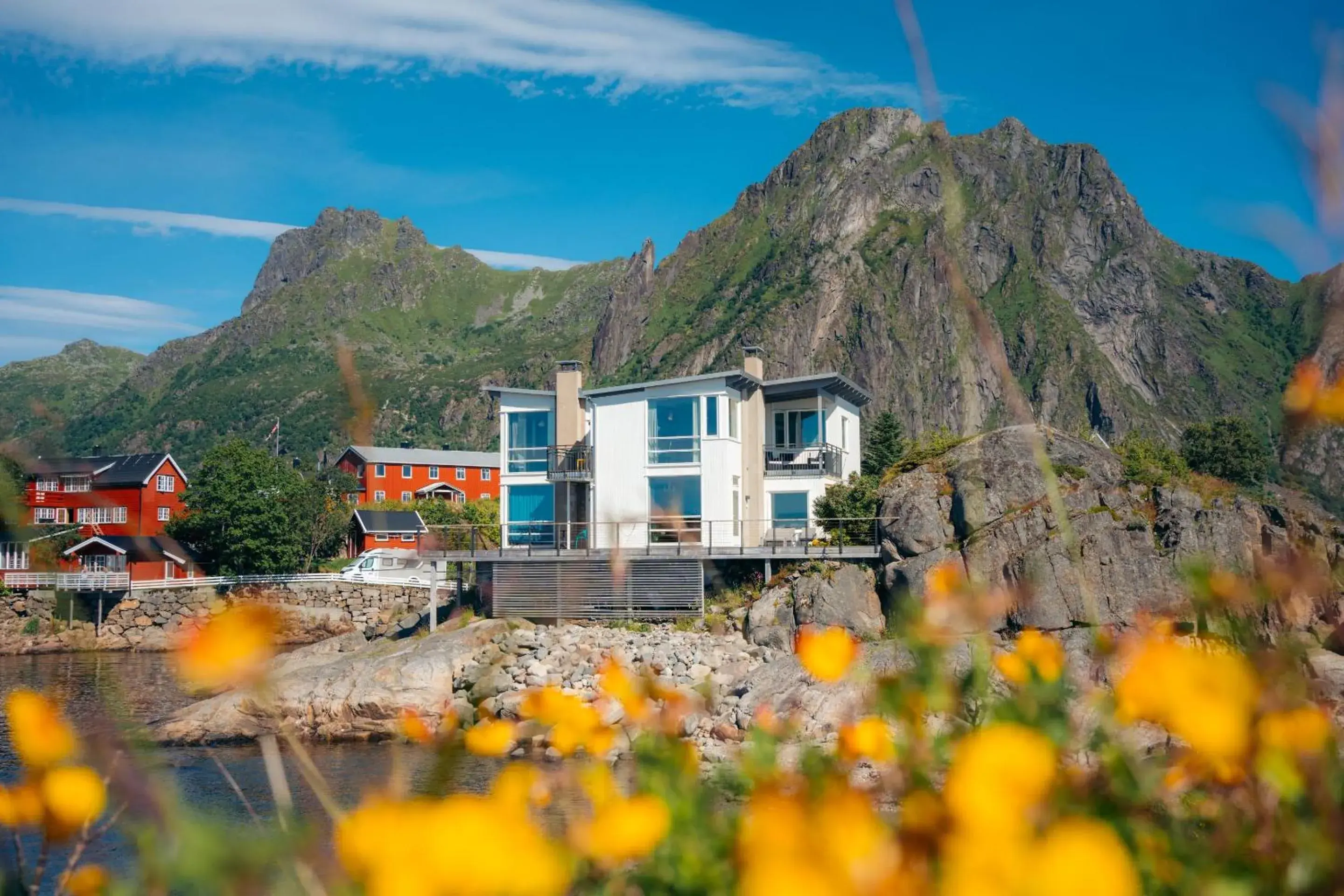 Apartment with Sea View in Svinøya Rorbuer Apartment with Sea View in Svinøya Rorbuer