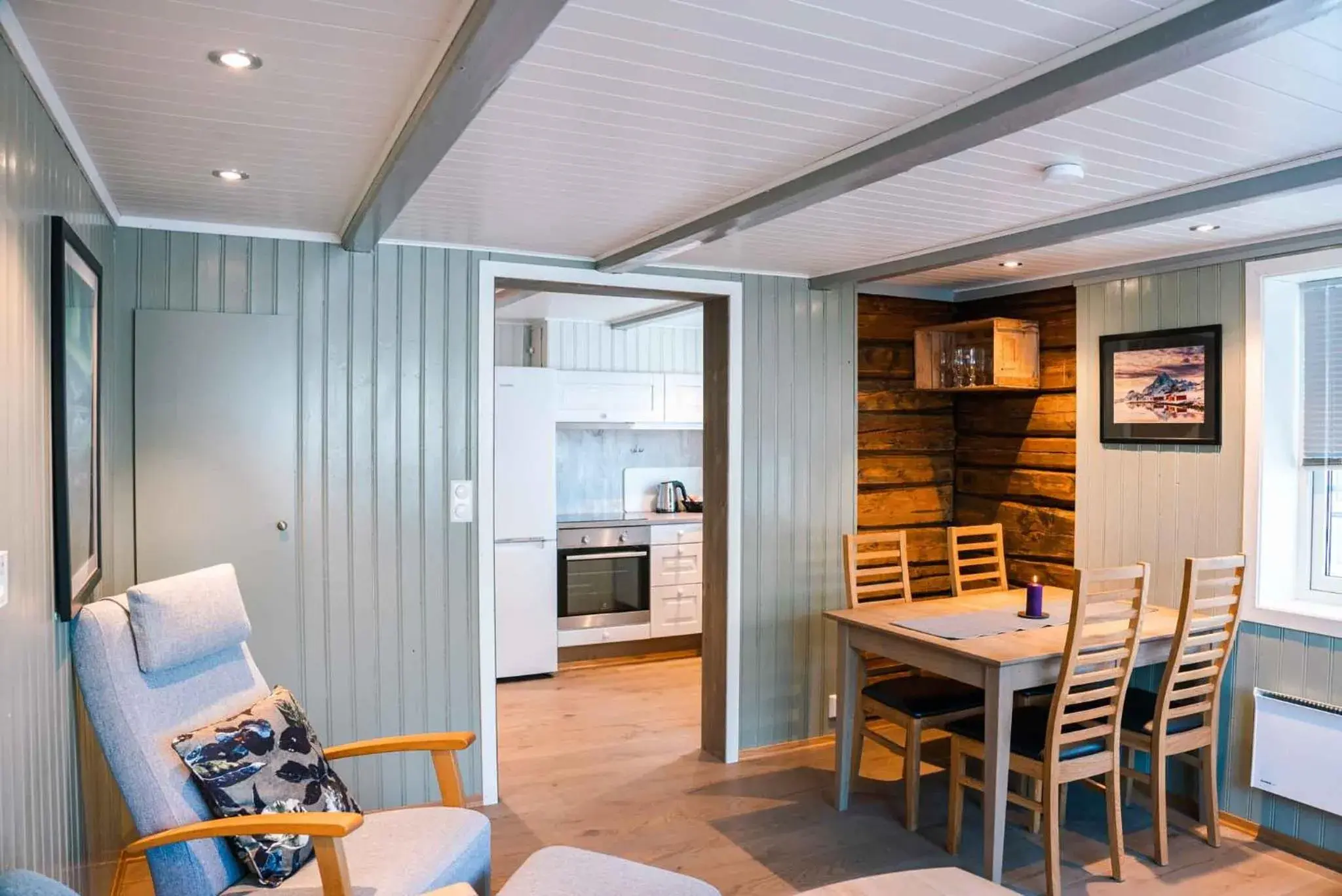 Two-Bedroom House in Svinøya Rorbuer Two-Bedroom House in Svinøya Rorbuer