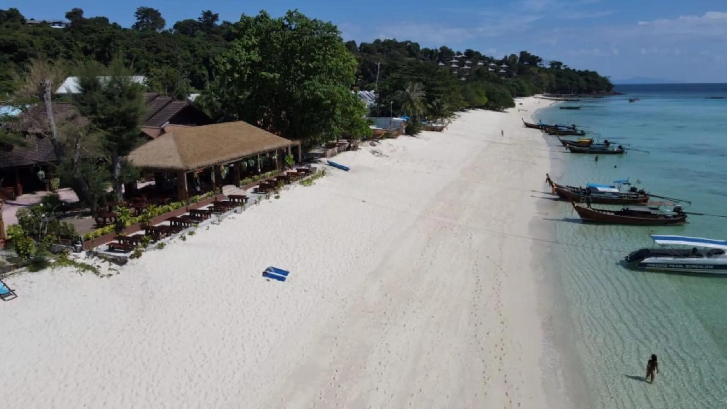 Bird's eye view in Paradise Pearl Bungalows