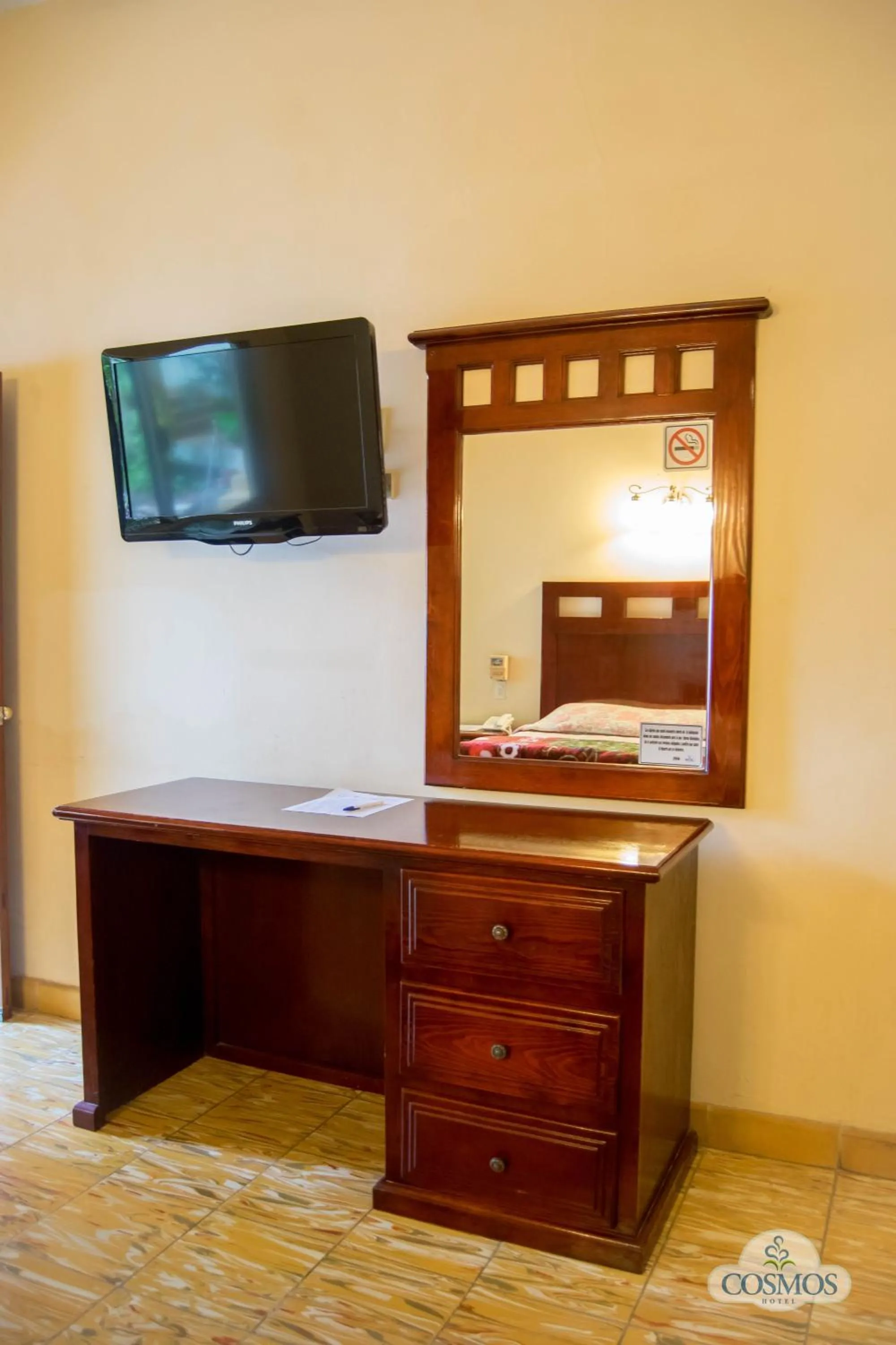 Area and facilities in Hotel Cosmos