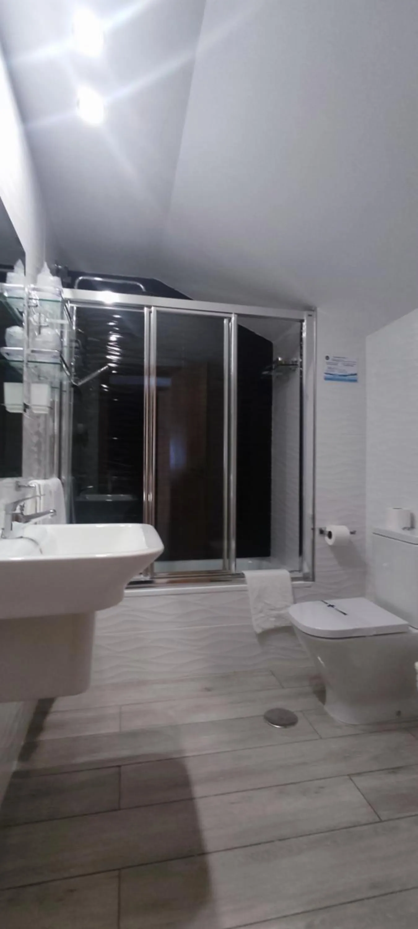 Bathroom in Hotel Estrella del Mar