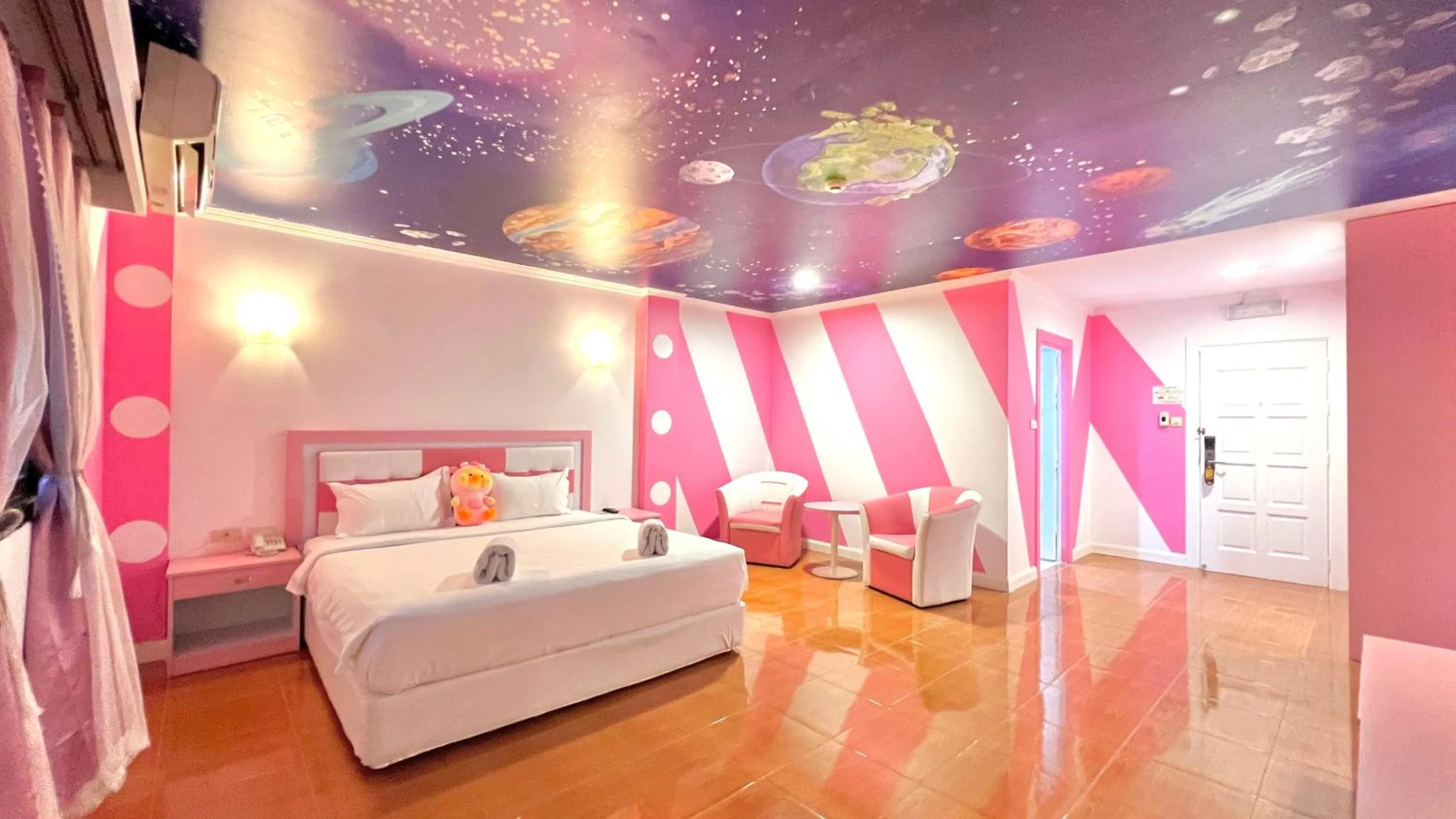 Bedroom in The Wai Hotel Danok