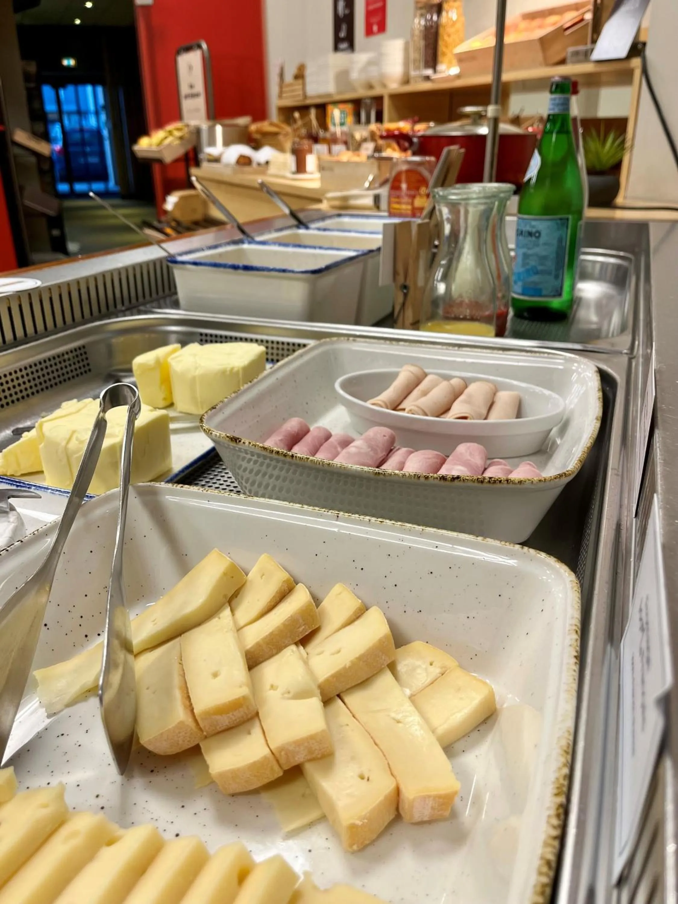 Breakfast in ibis Alençon