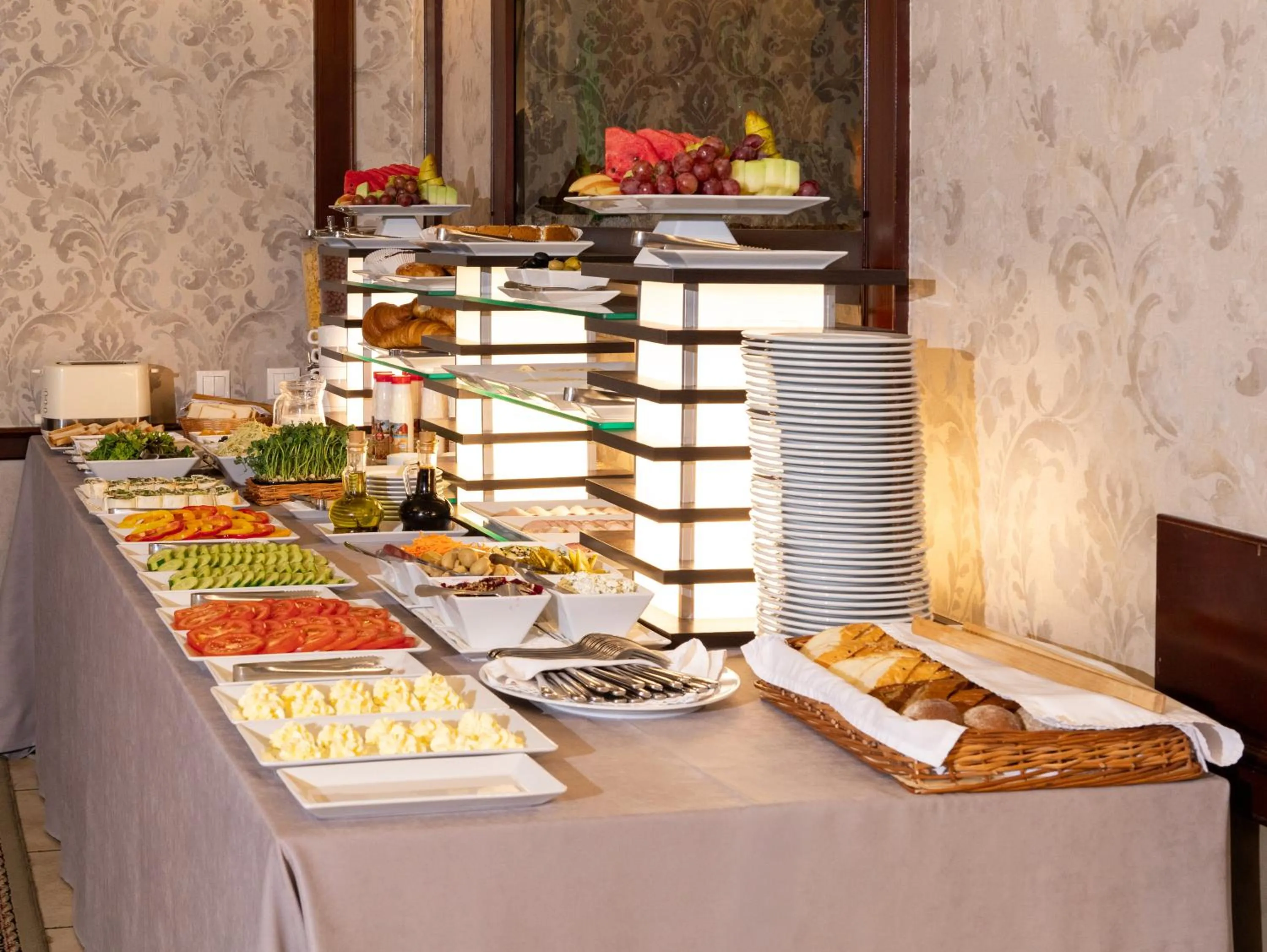 Breakfast in Panska Gora