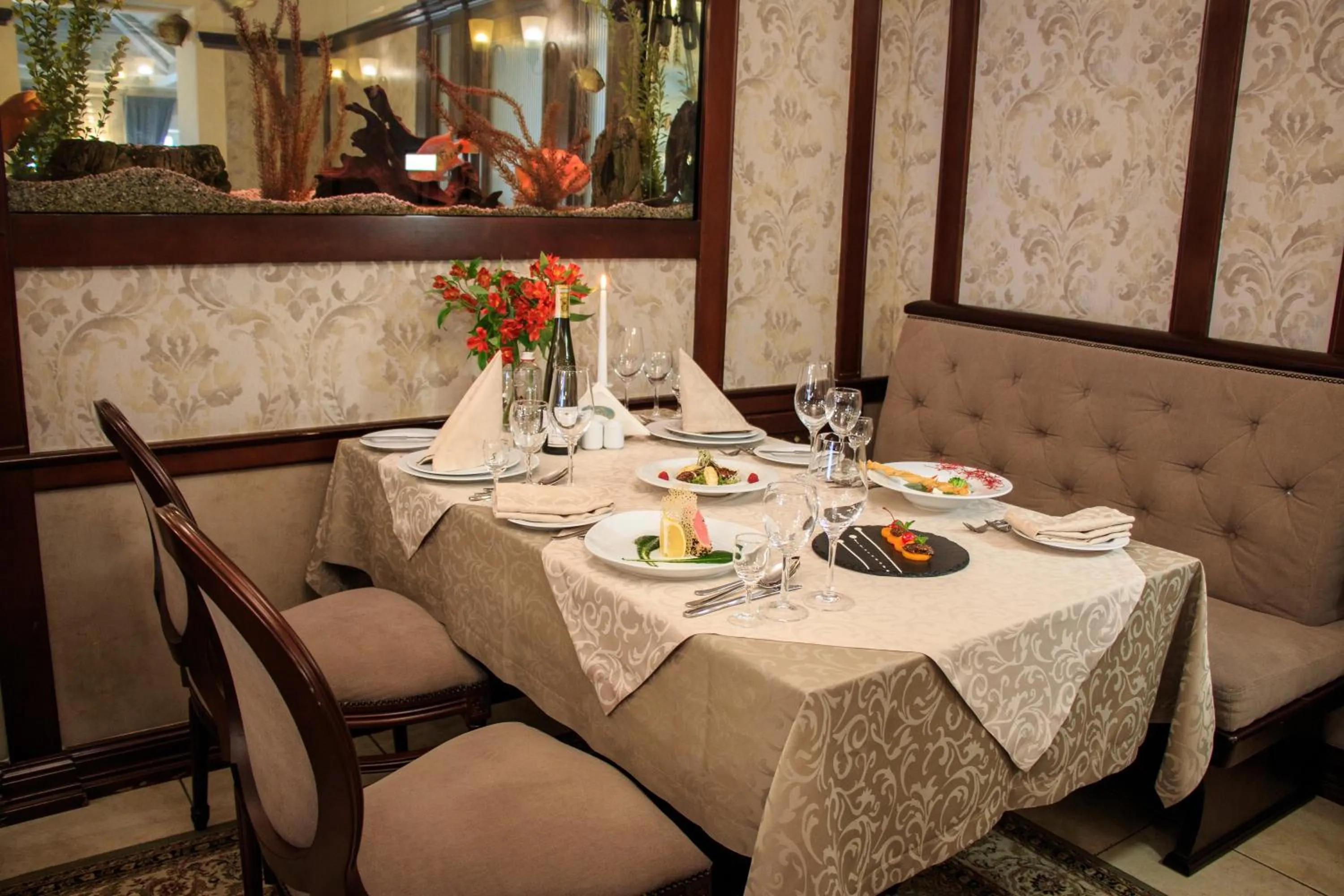 Restaurant/places to eat in Panska Gora