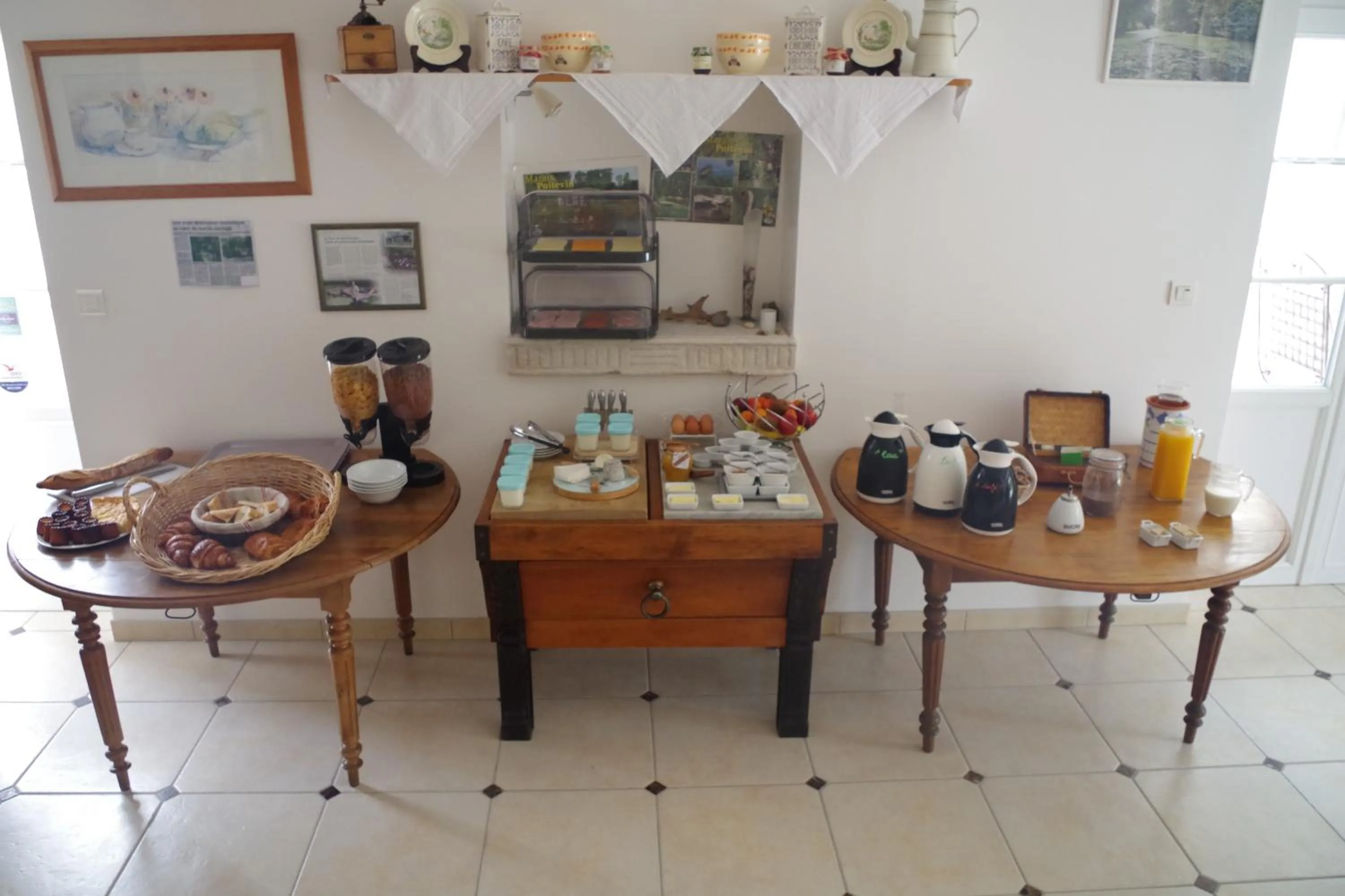 Breakfast in Les Lavandières