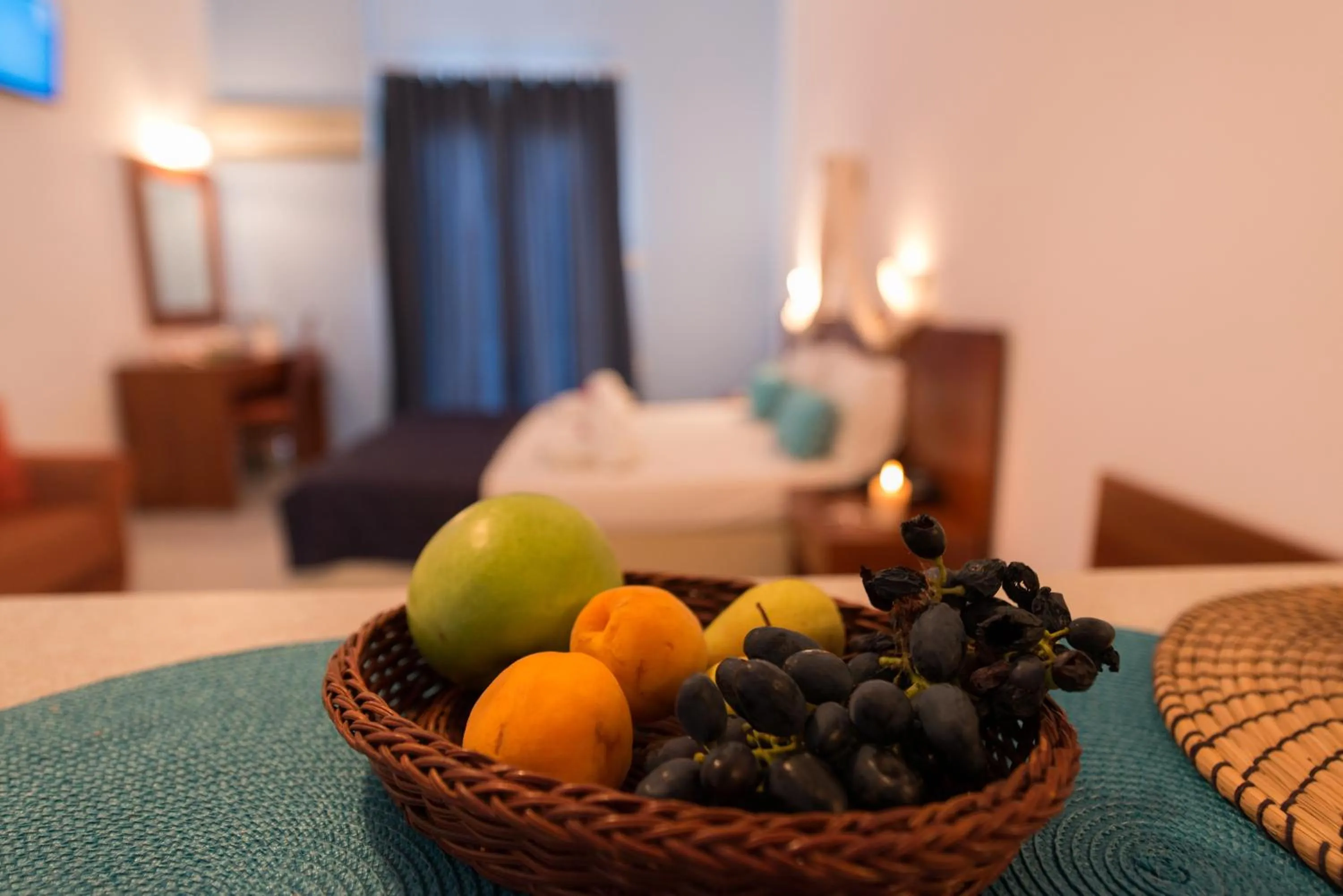 Dining area, Bed in Saraya Resort