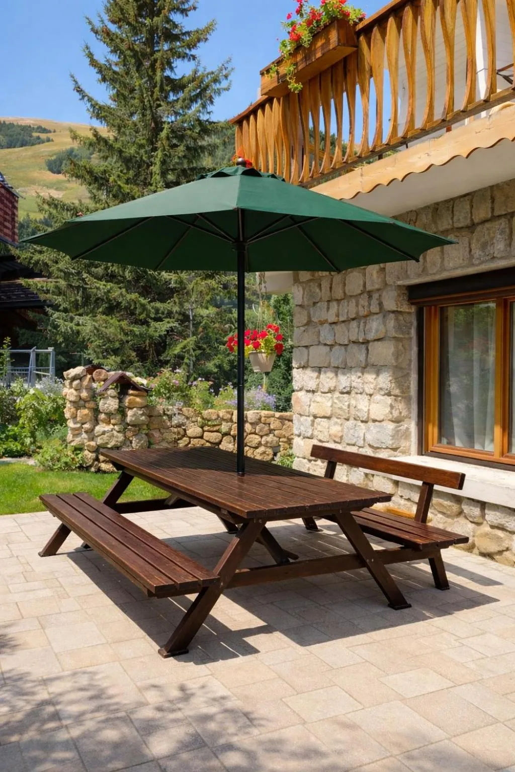 Patio in Le Chalet