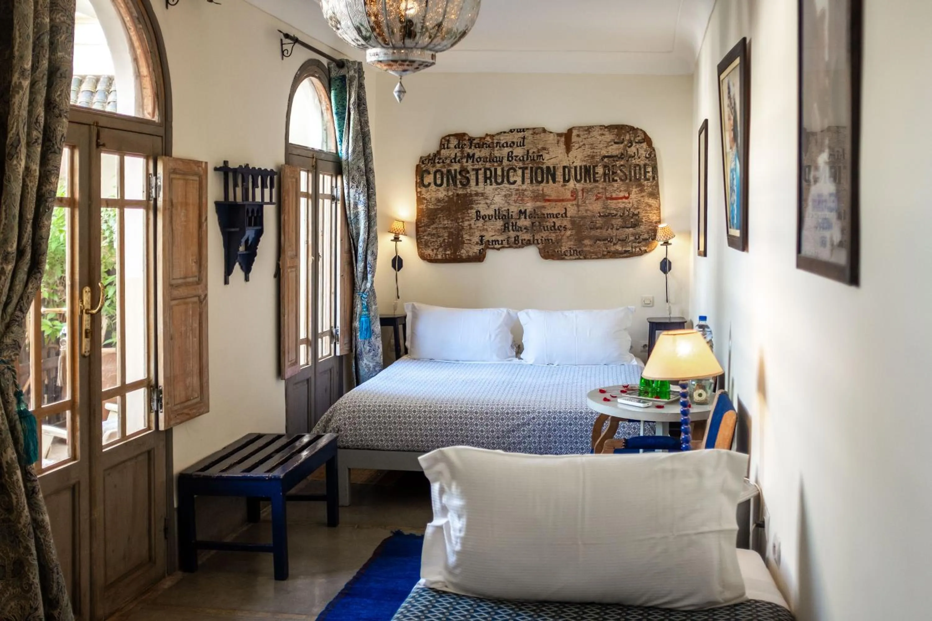 Photo of the whole room in Riad Le Coq Berbère