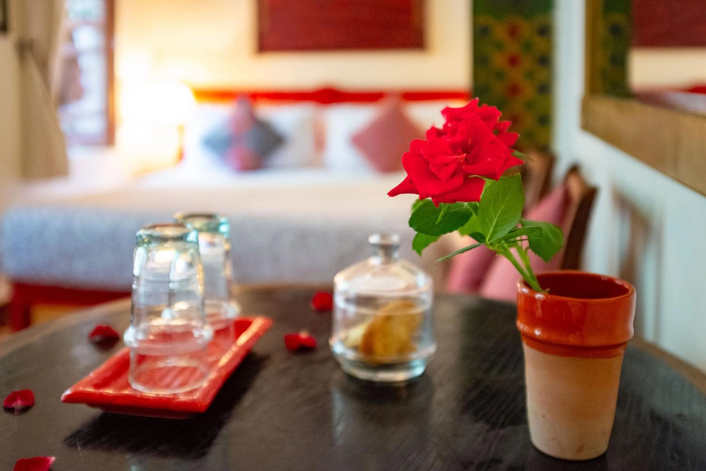 Bed in Riad Le Coq Berbère