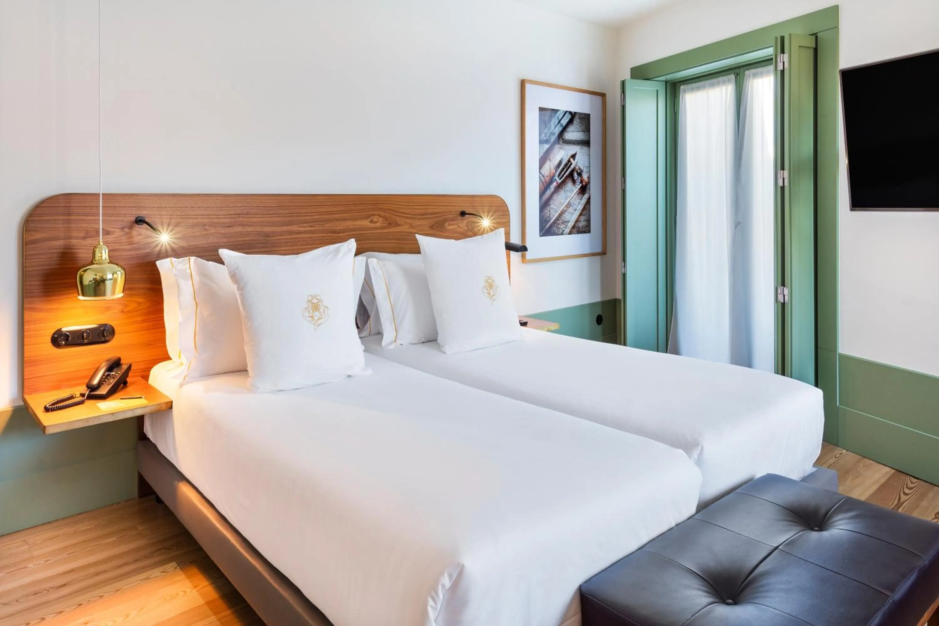 Bed in One Shot Aliados Goldsmith