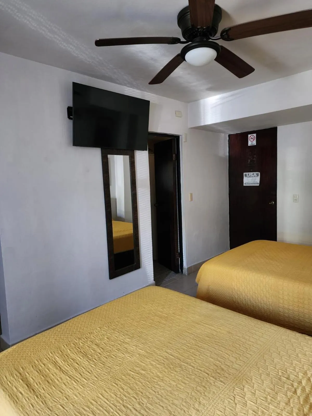 Bed in Hotel Uke Inn Terán